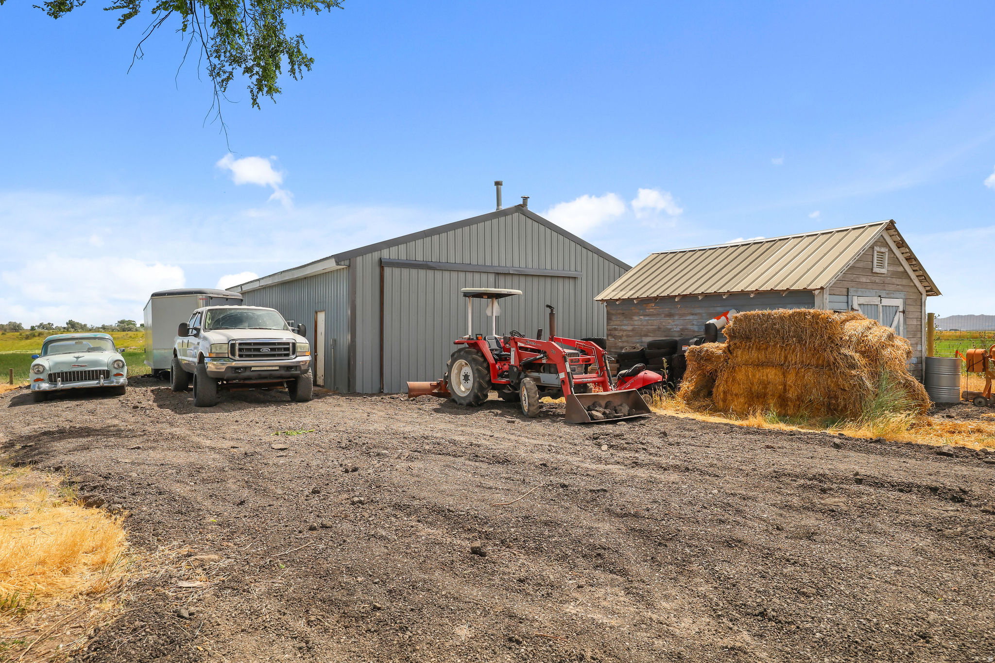 main property photo 31