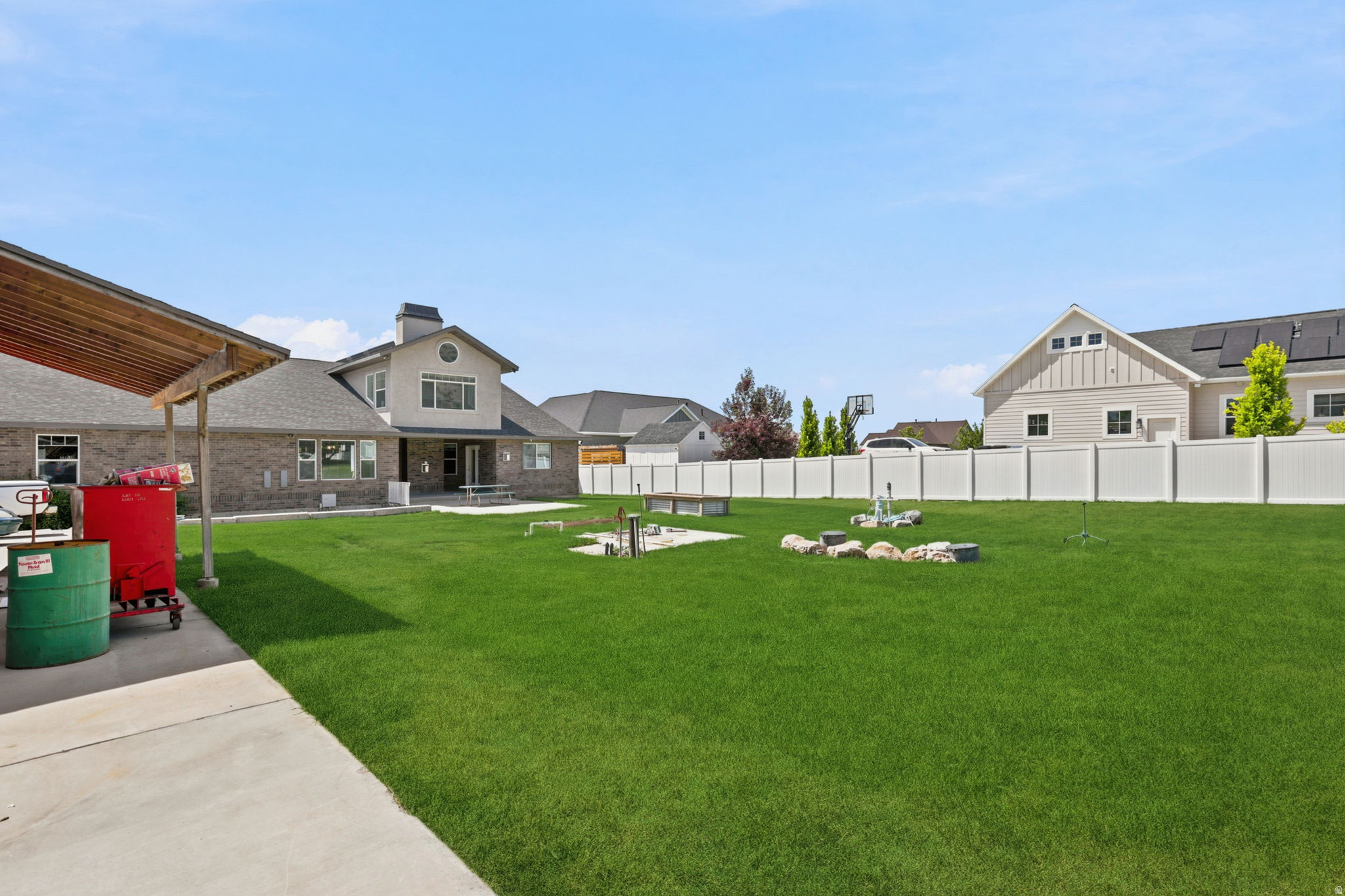 main property photo 68
