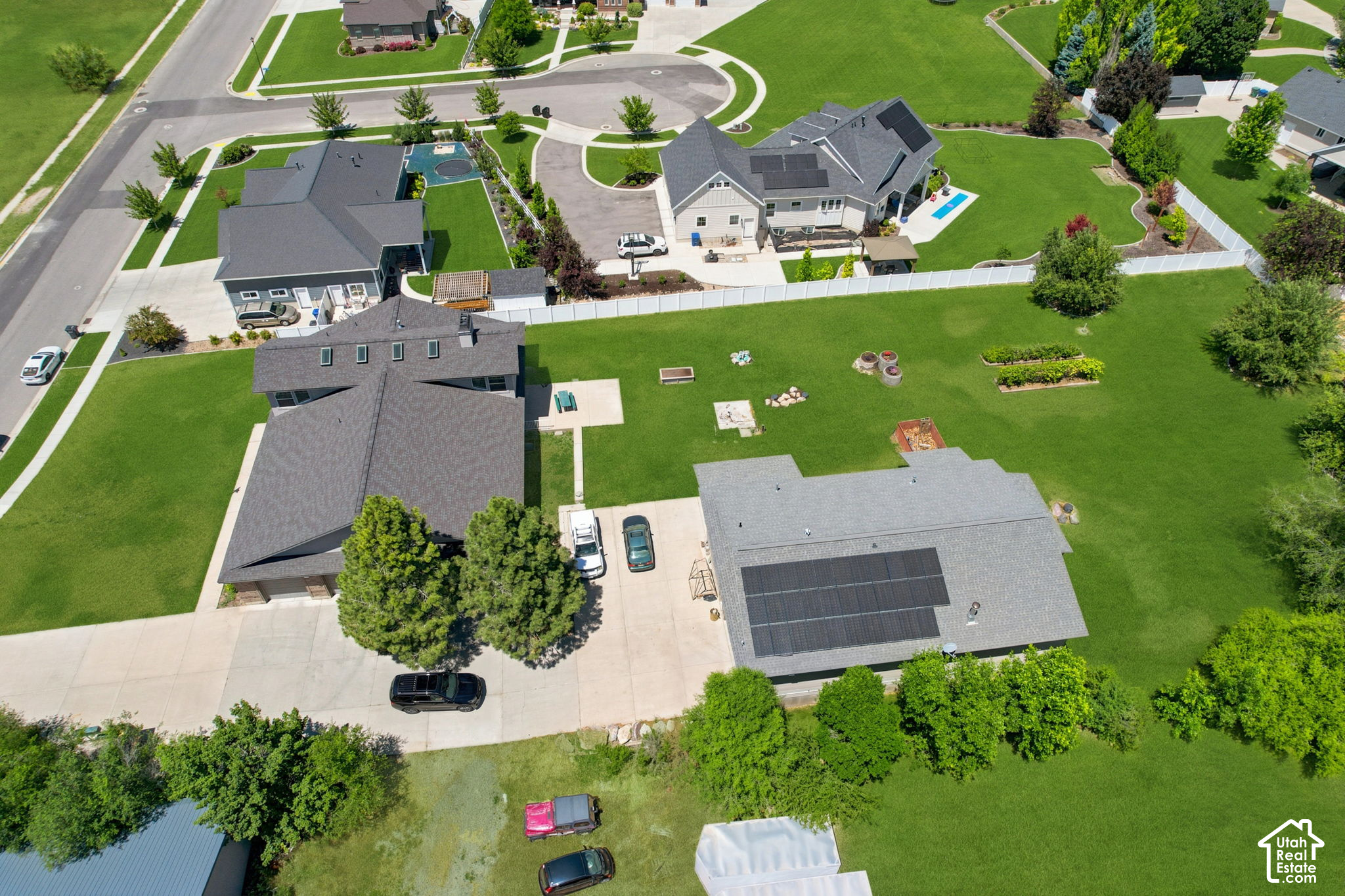 main property photo 91