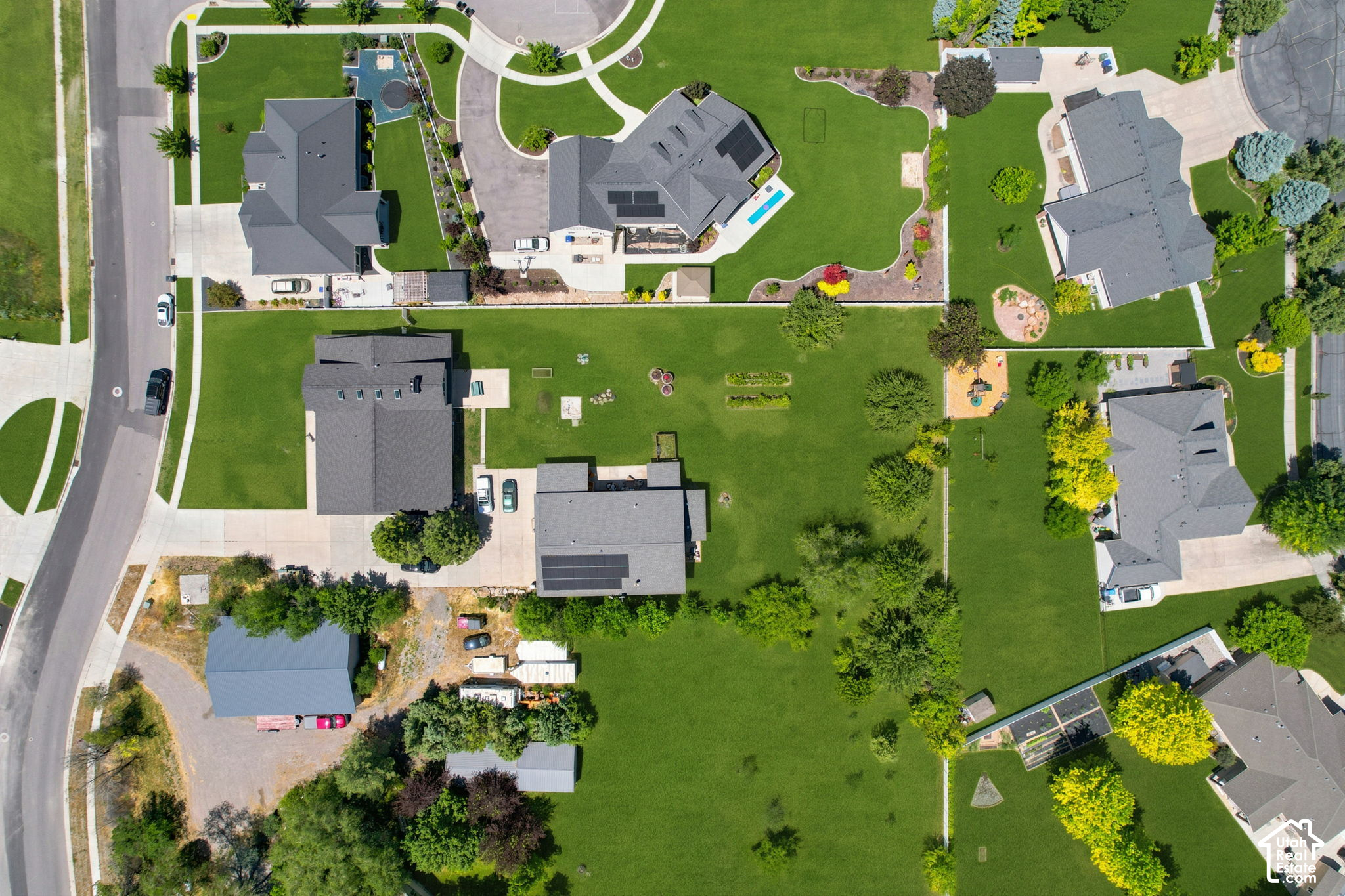 main property photo 97