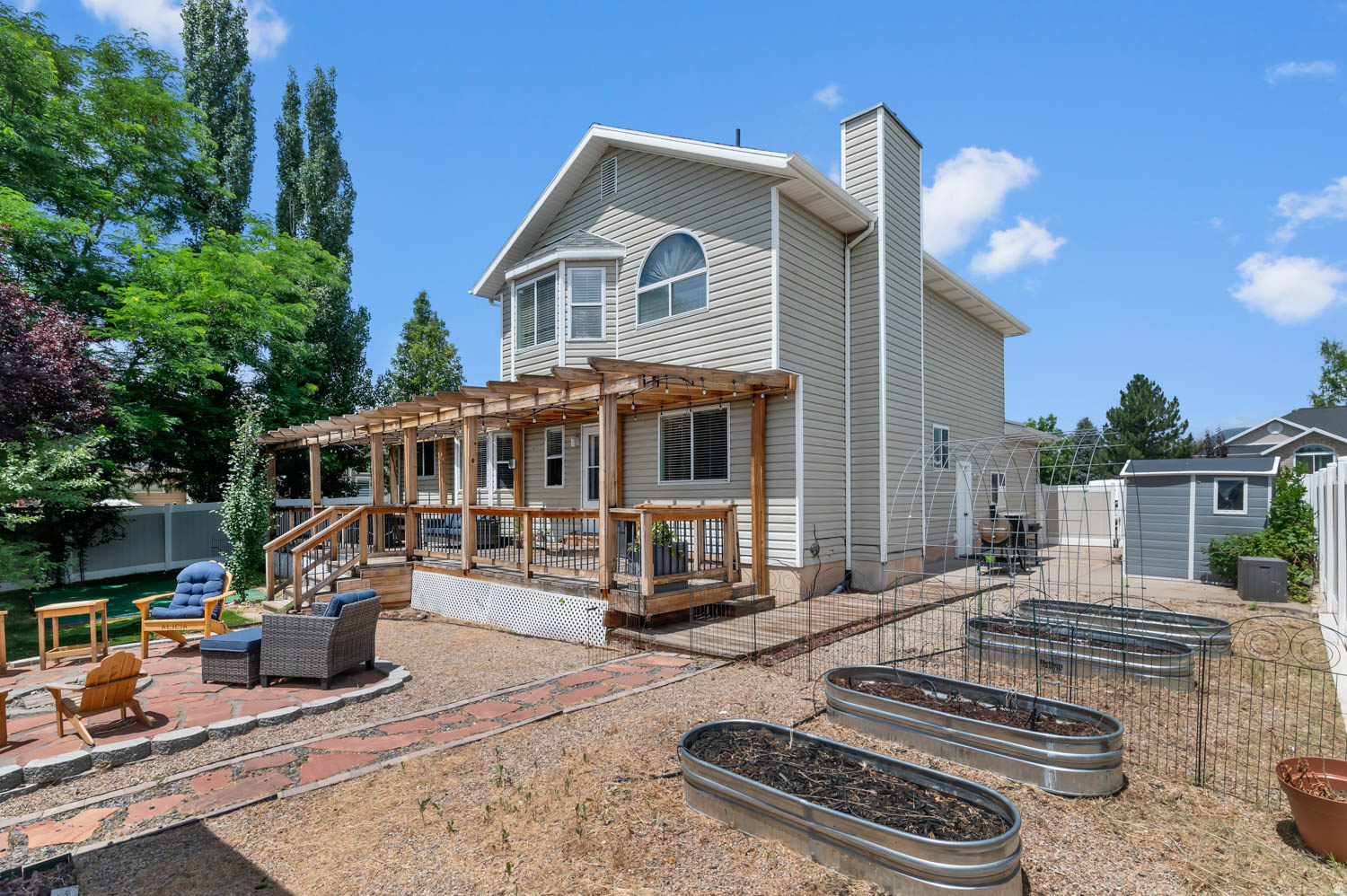 main property photo 29