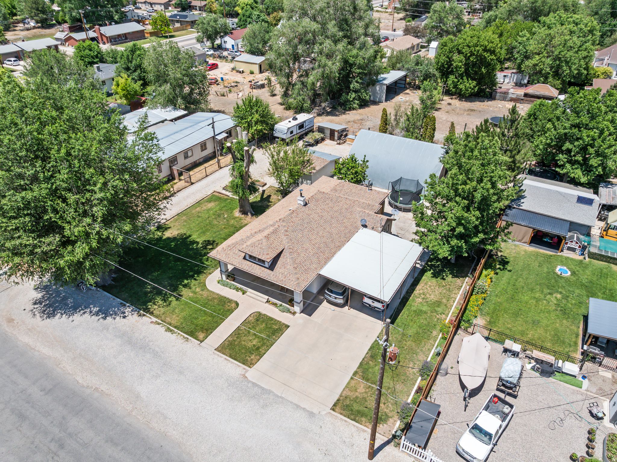 main property photo 51