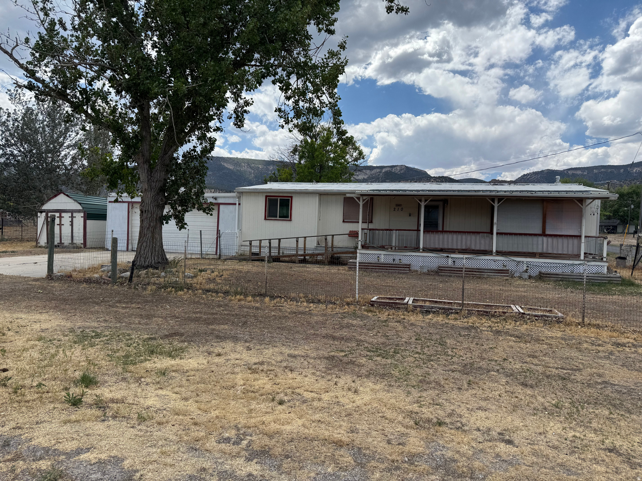 main property photo 22