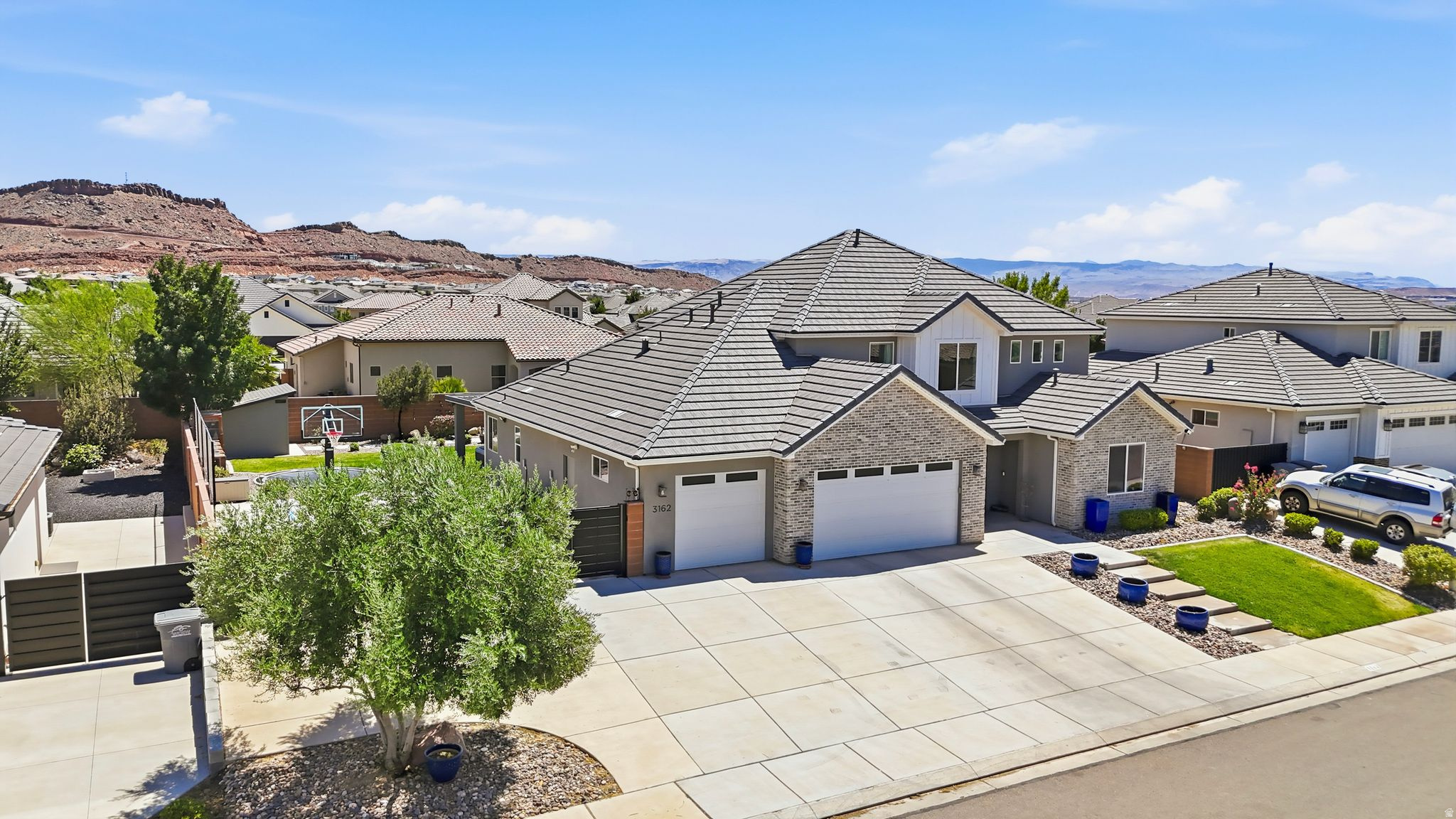 main property photo 54