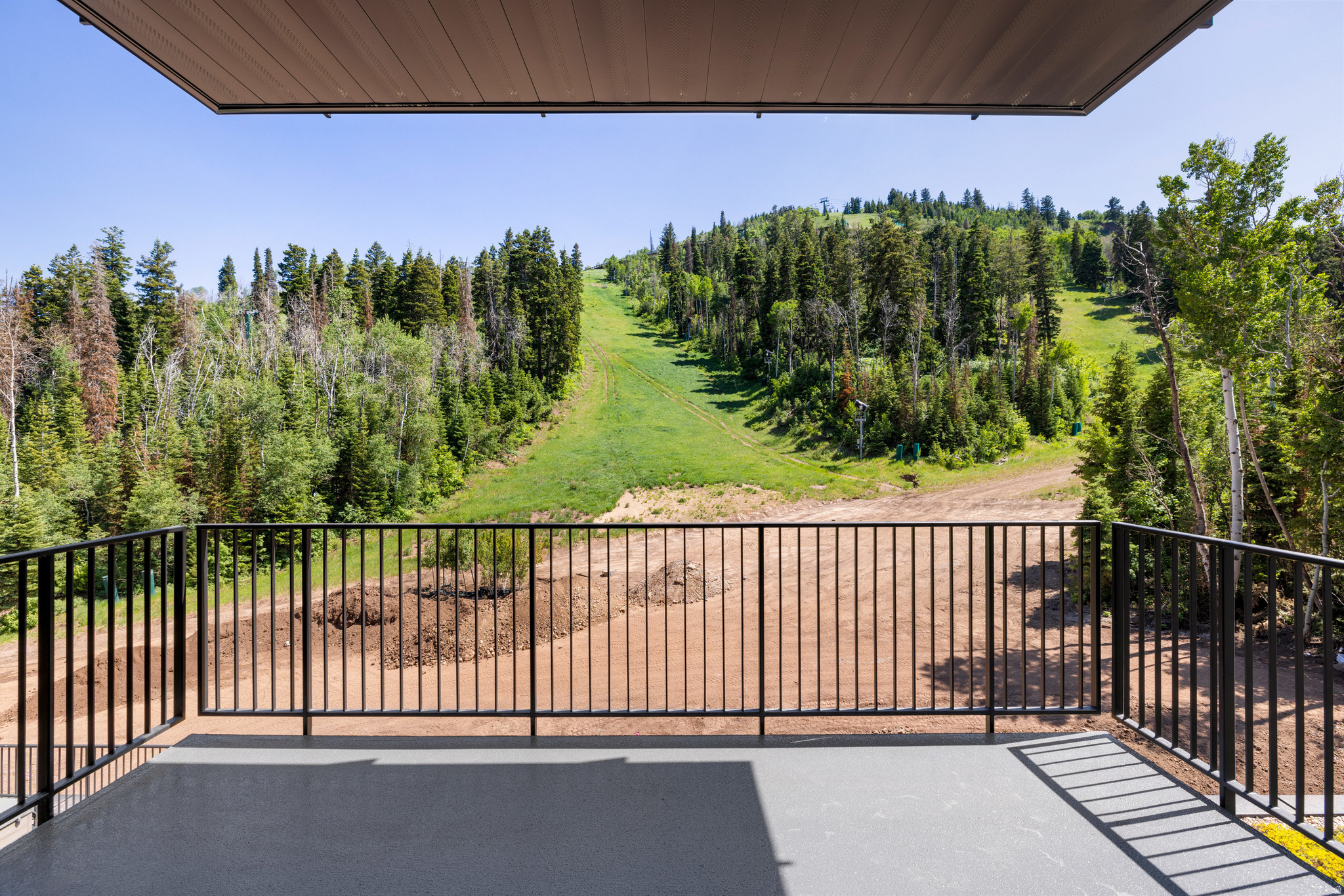 main property photo 19