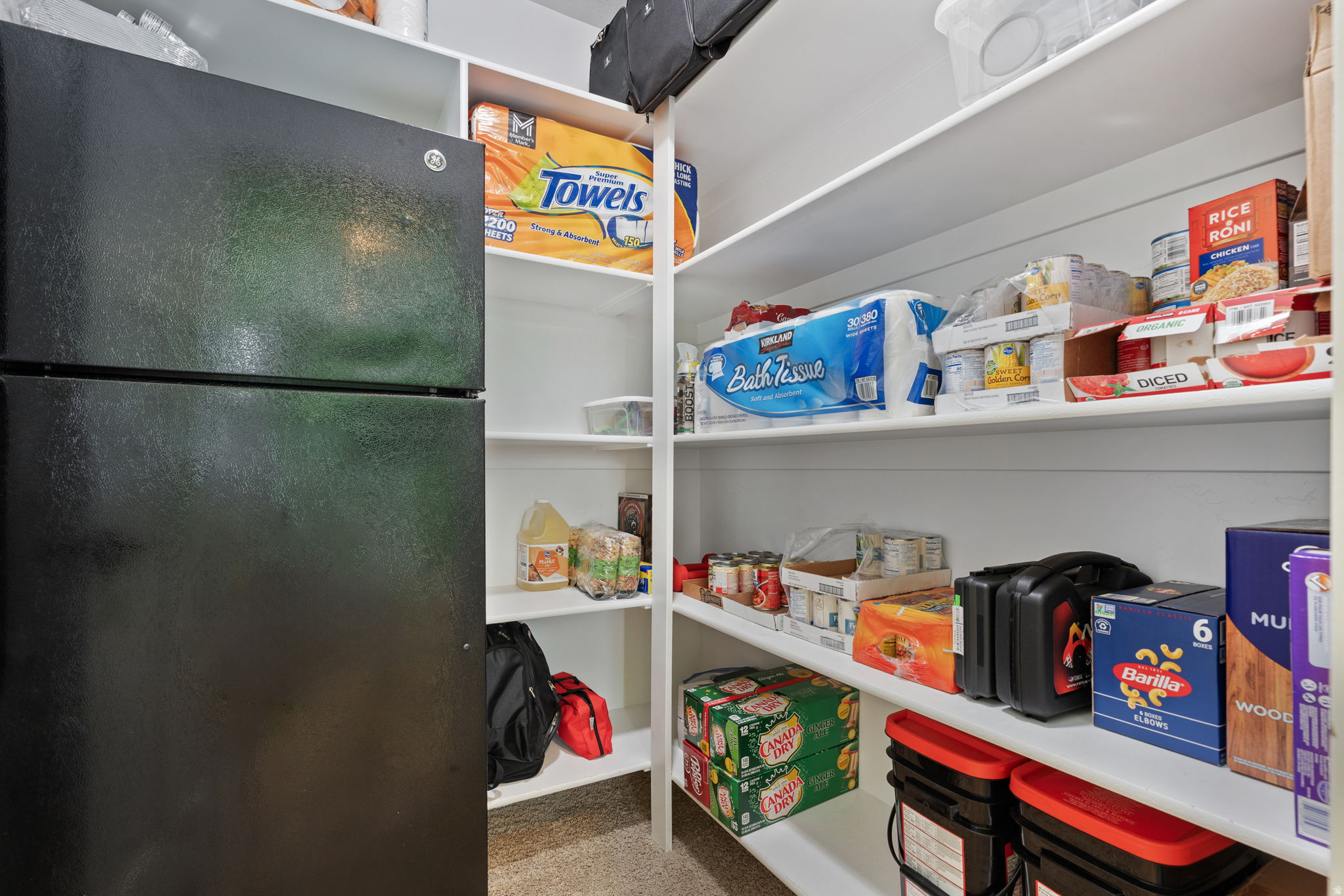 main property photo 37