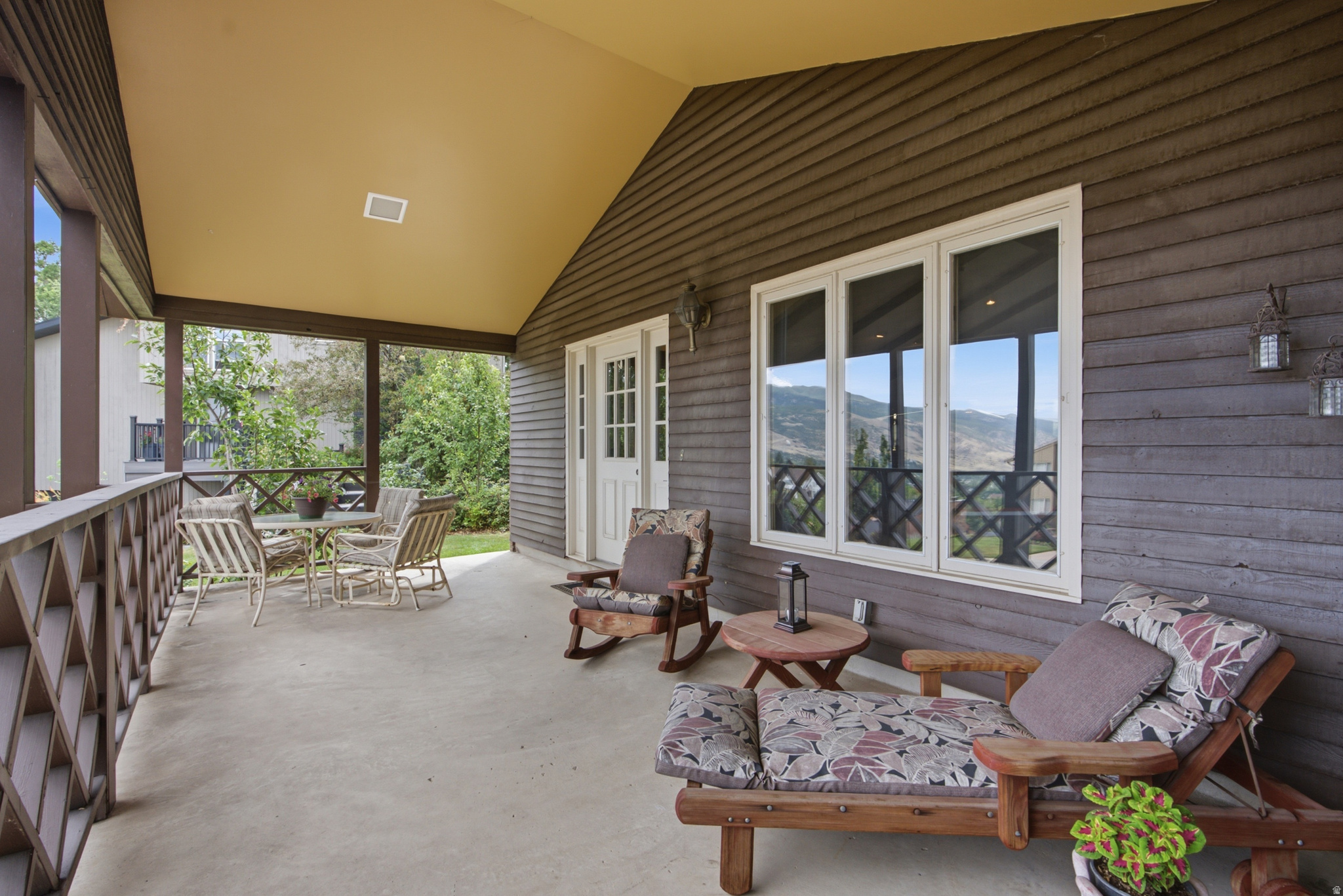 main property photo 58