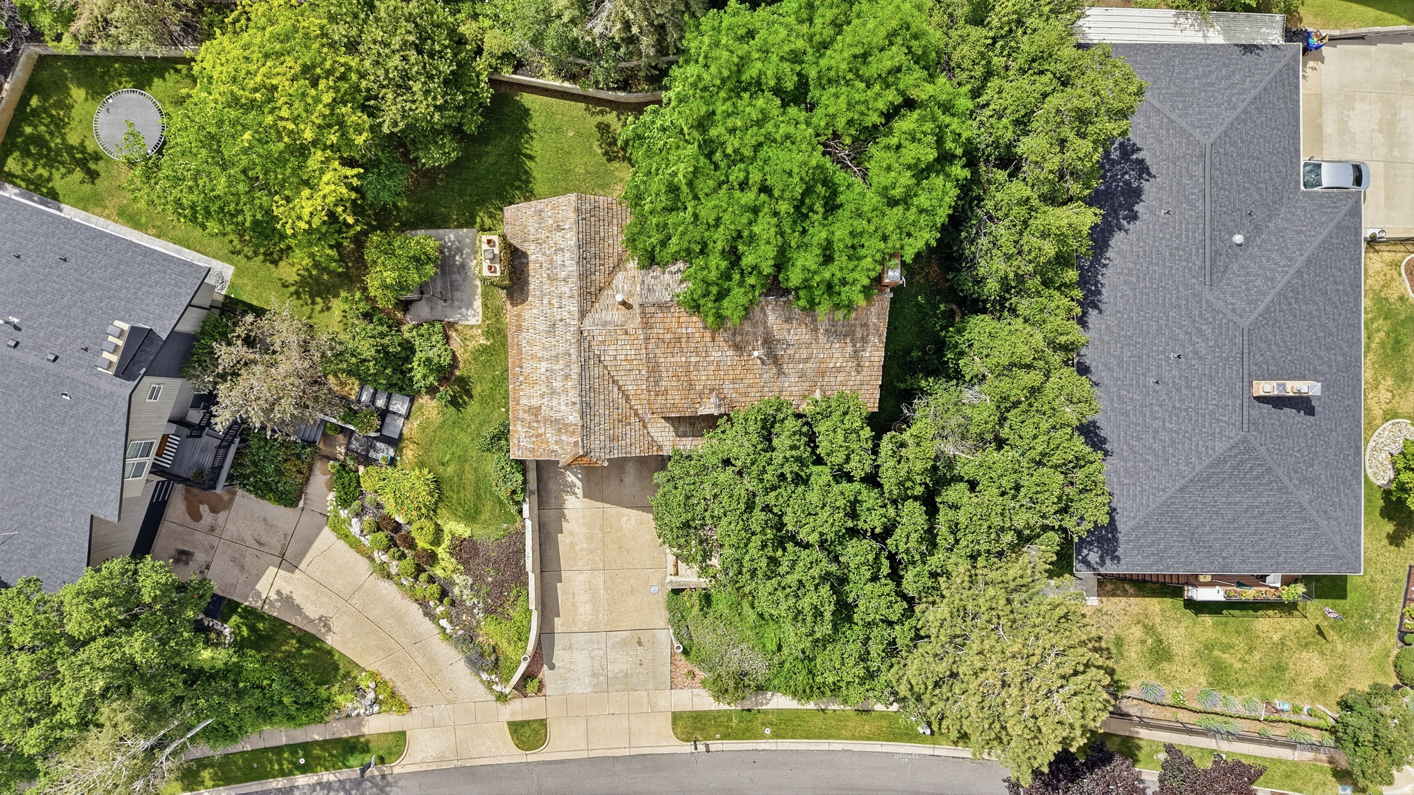 main property photo 61