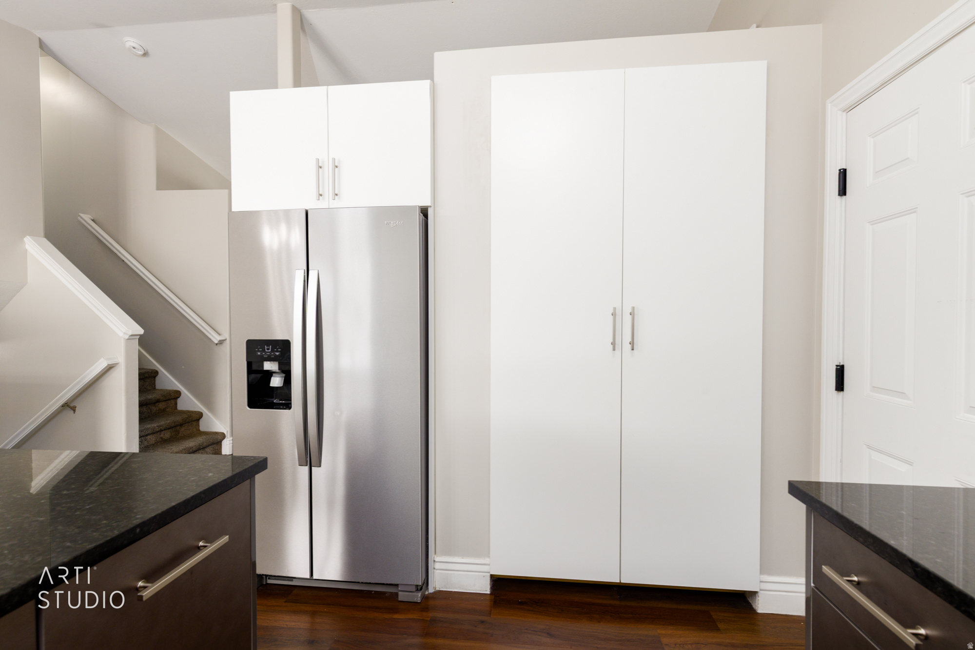 main property photo 14