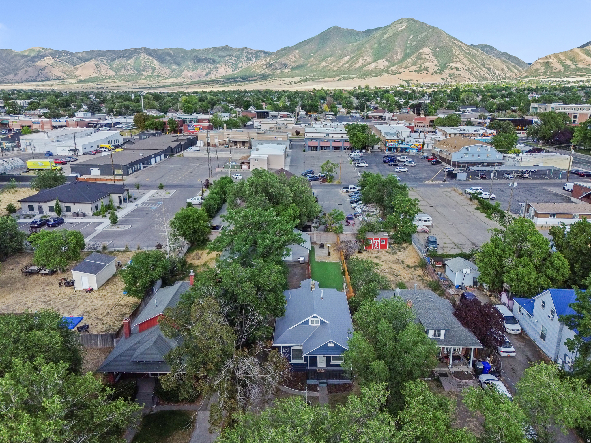 main property photo 31