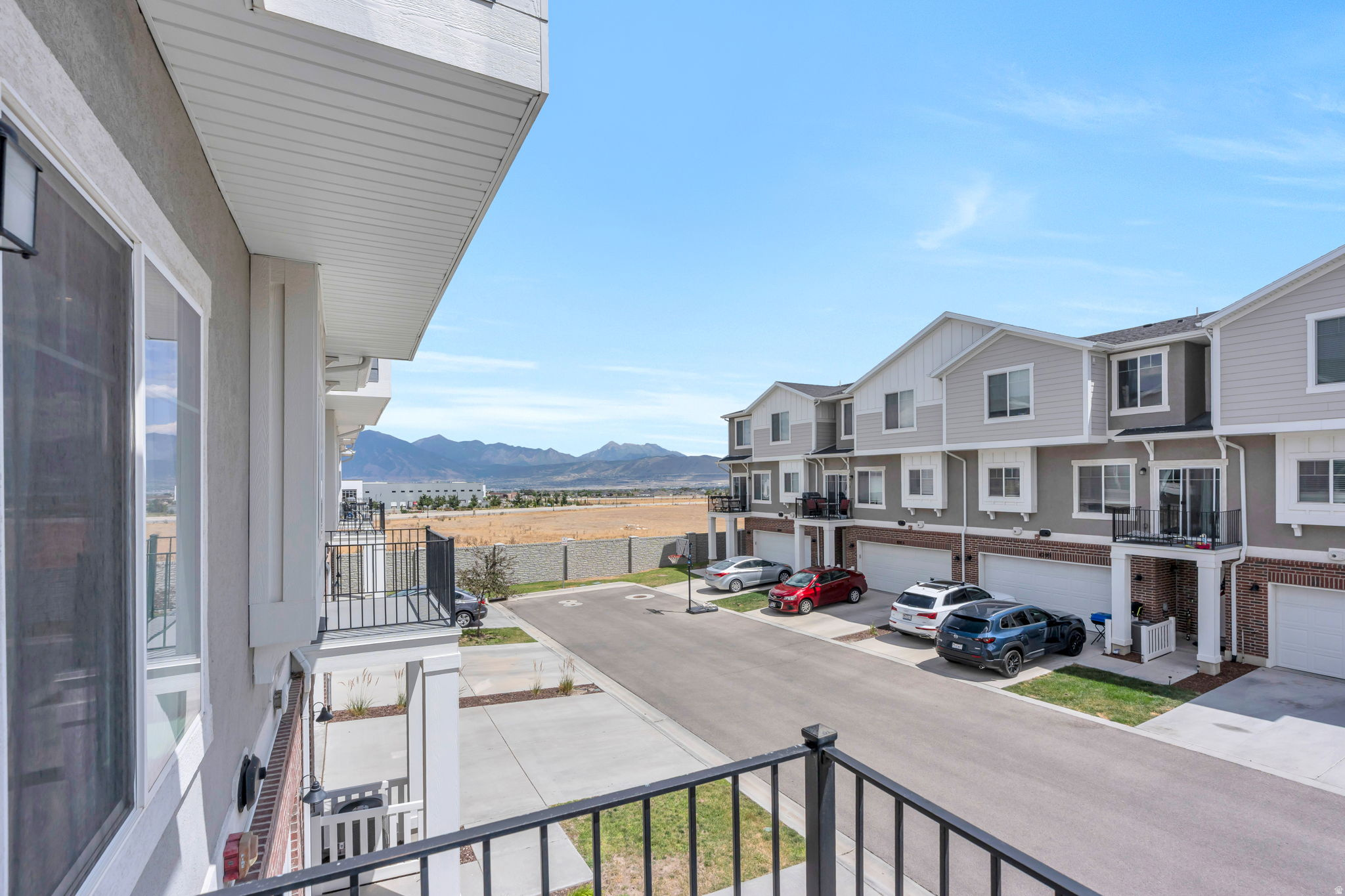 main property photo 15