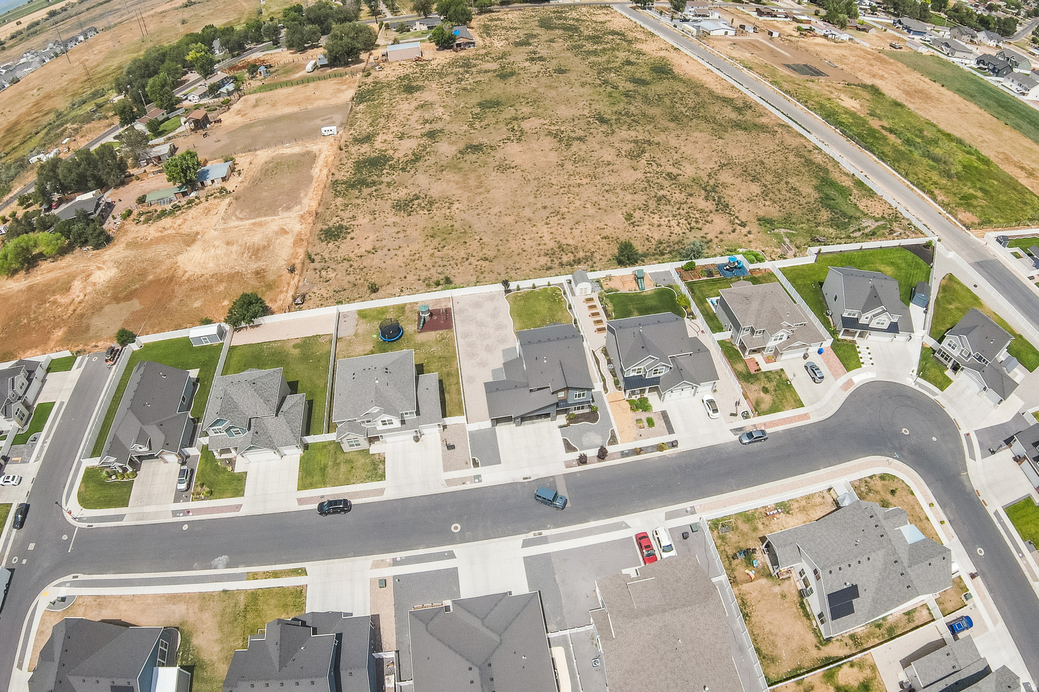main property photo 44