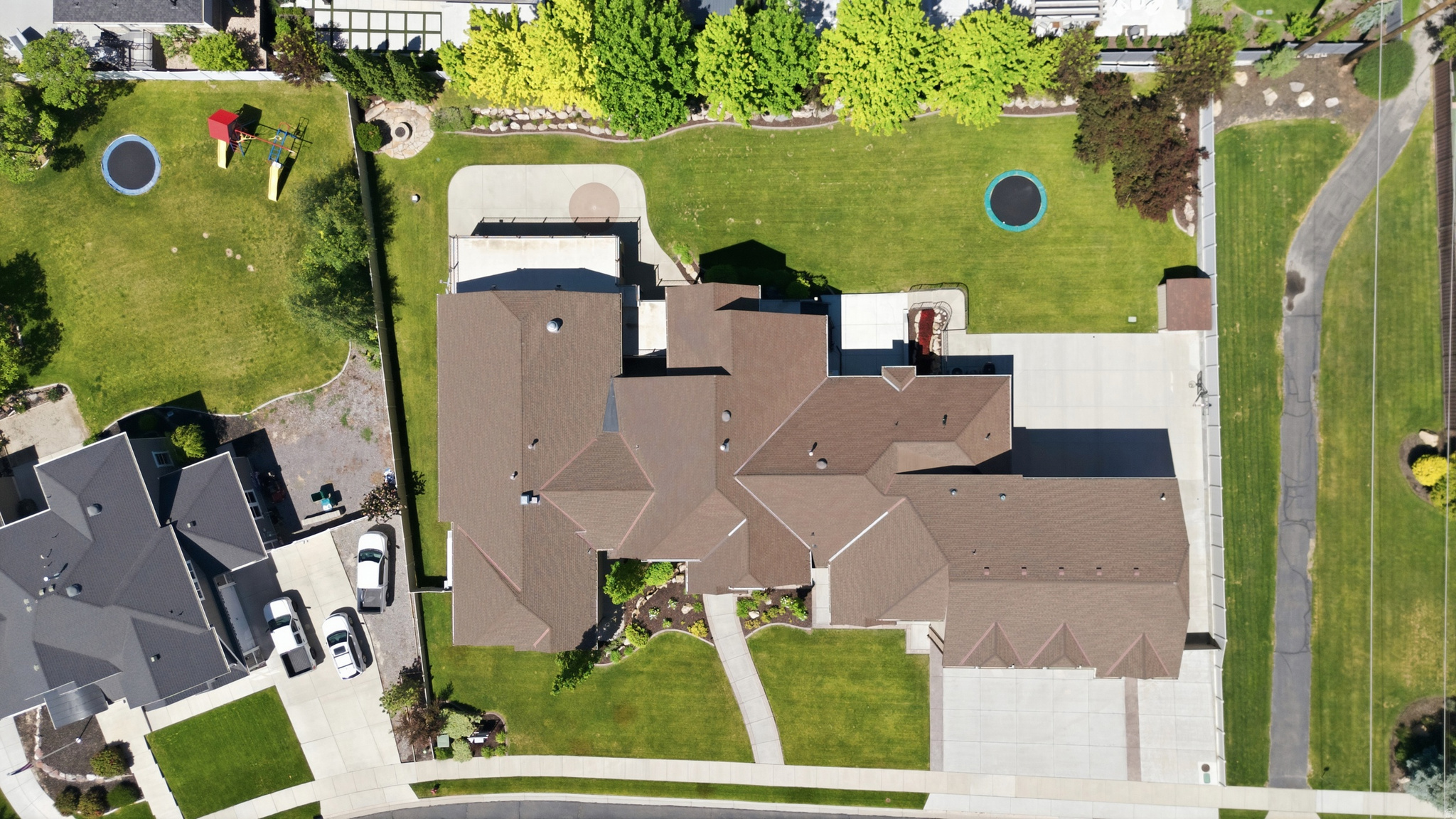 main property photo 83