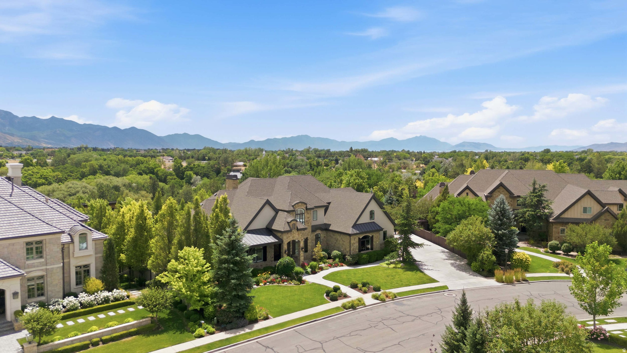 main property photo 78