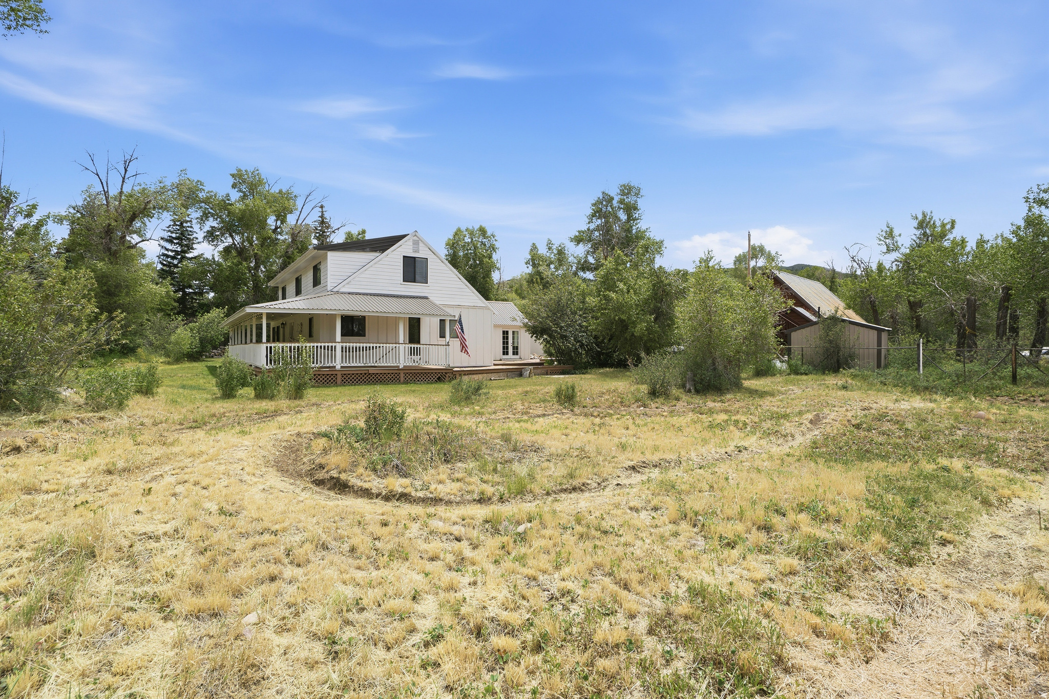 main property photo 36