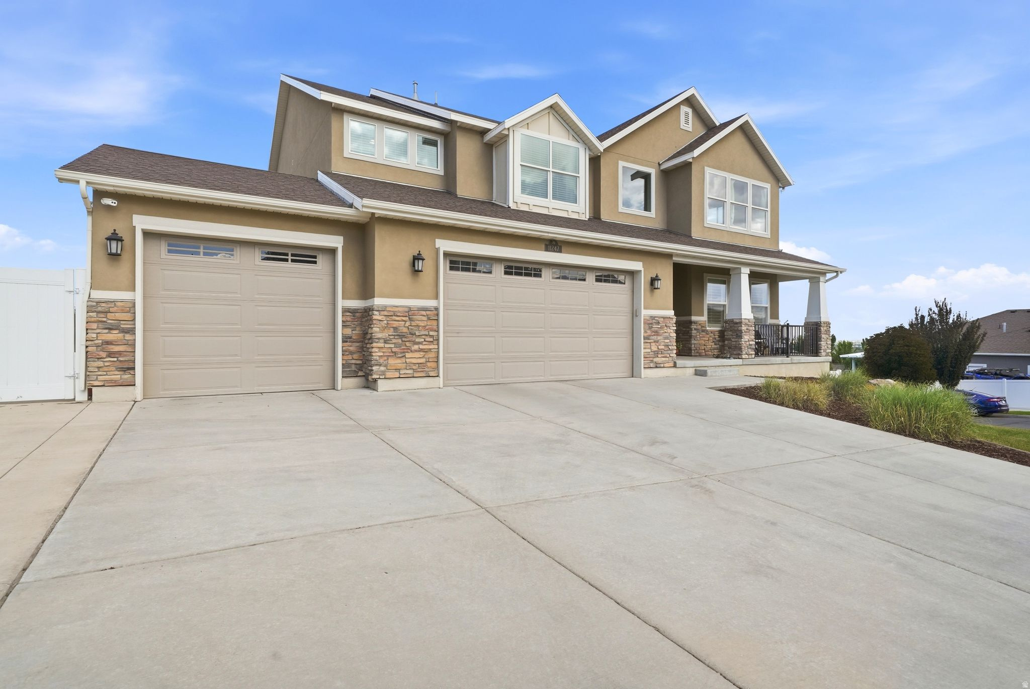 main property photo 72