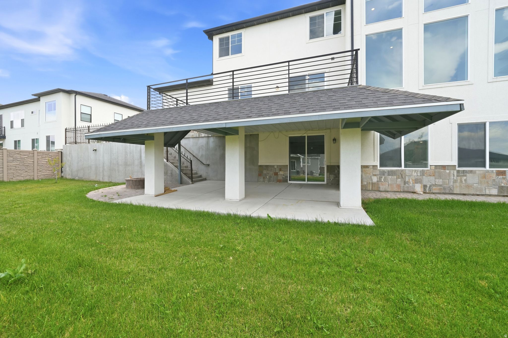 main property photo 57