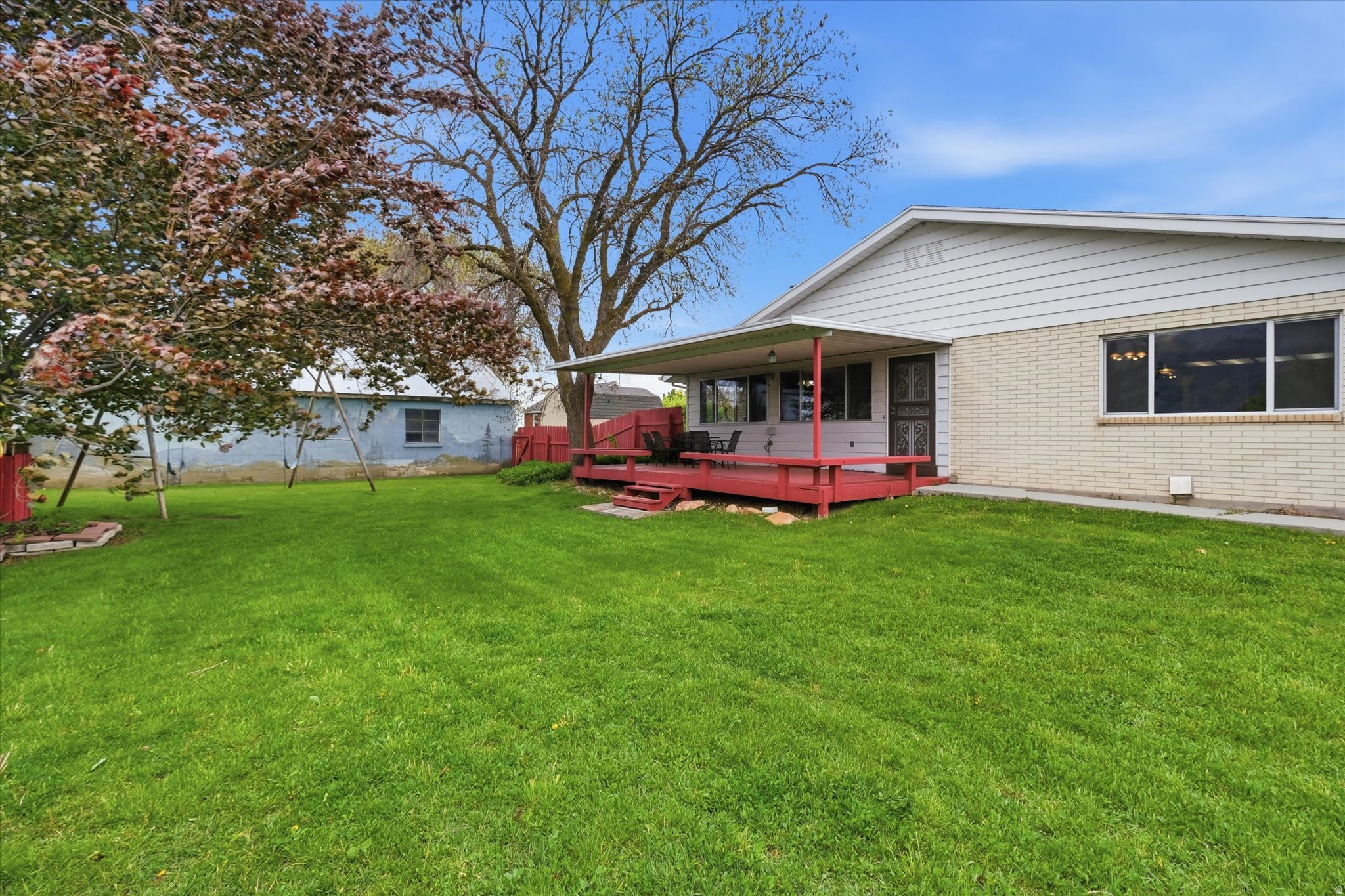 main property photo 43