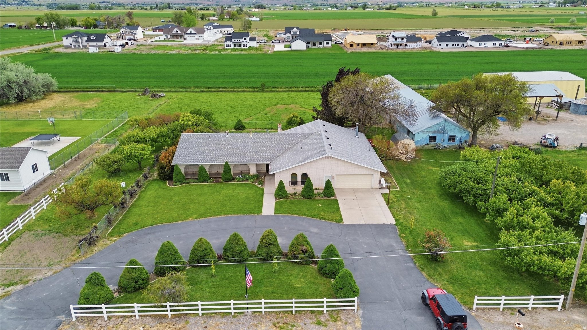 main property photo 51