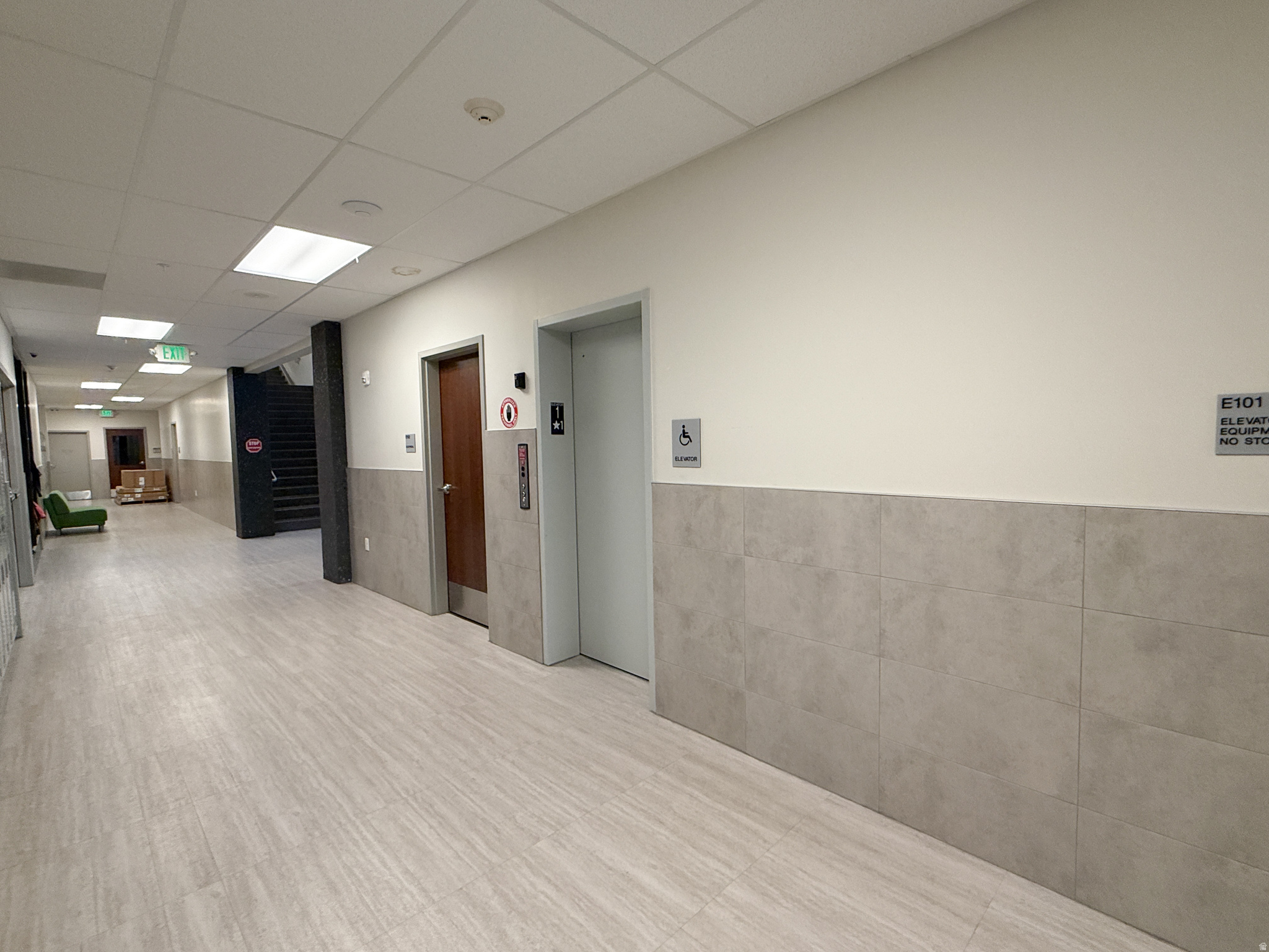 main property photo 16
