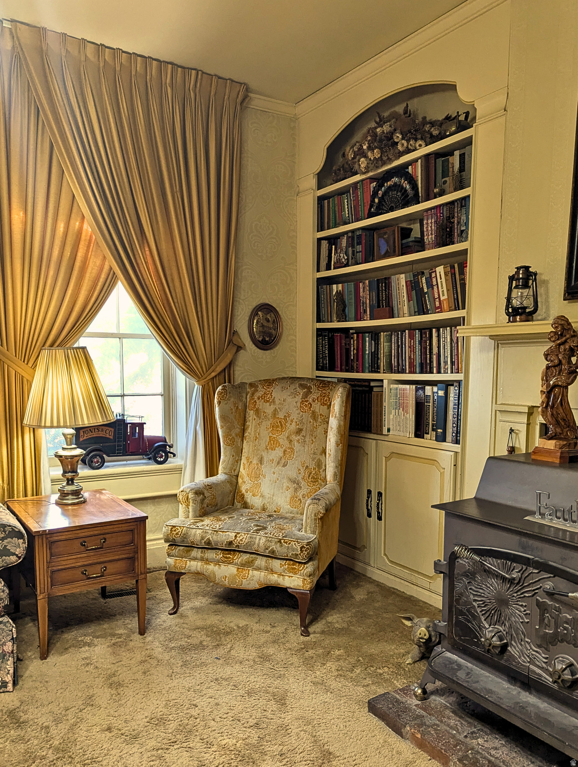 main property photo 17