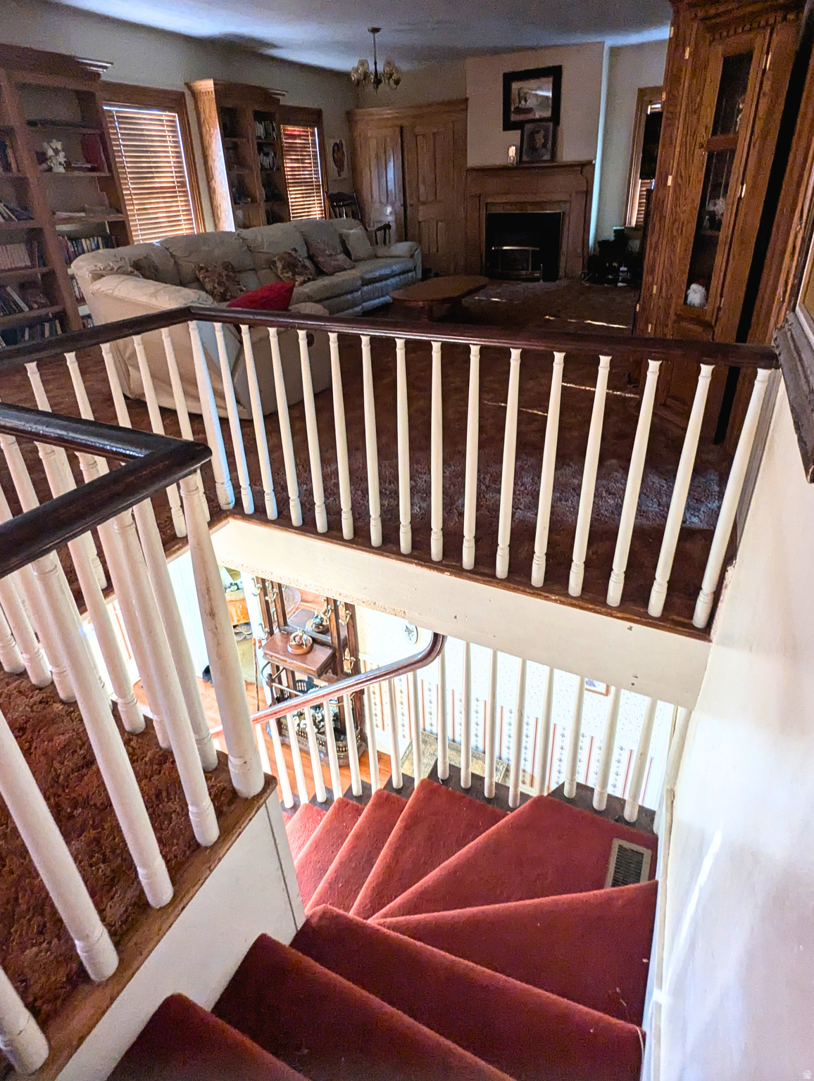 main property photo 28