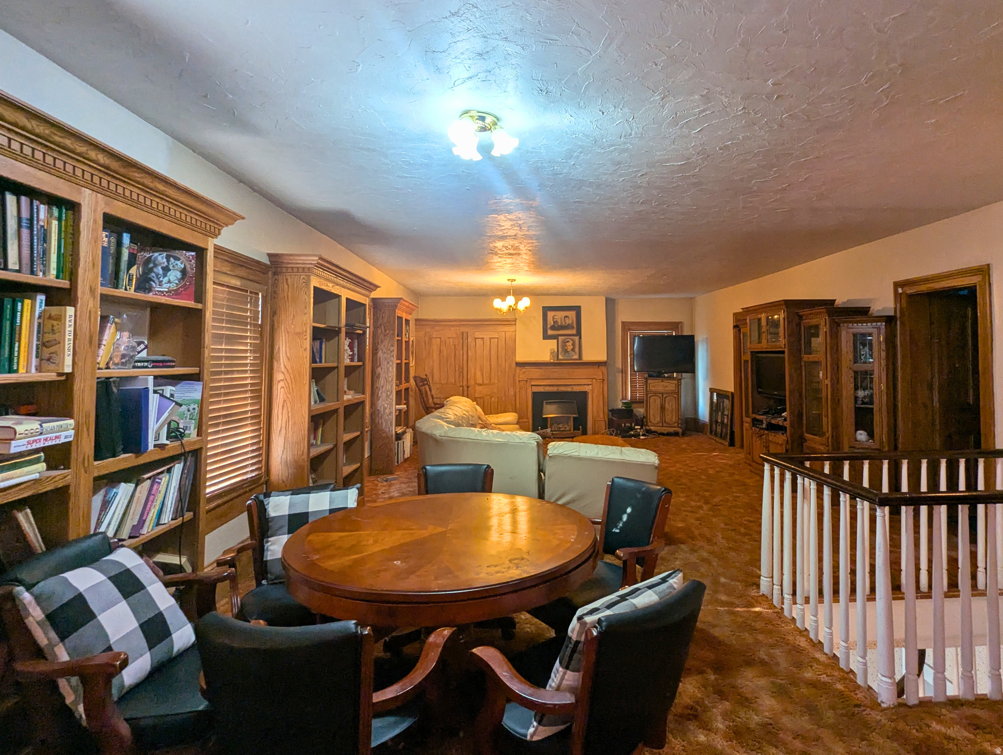 main property photo 30