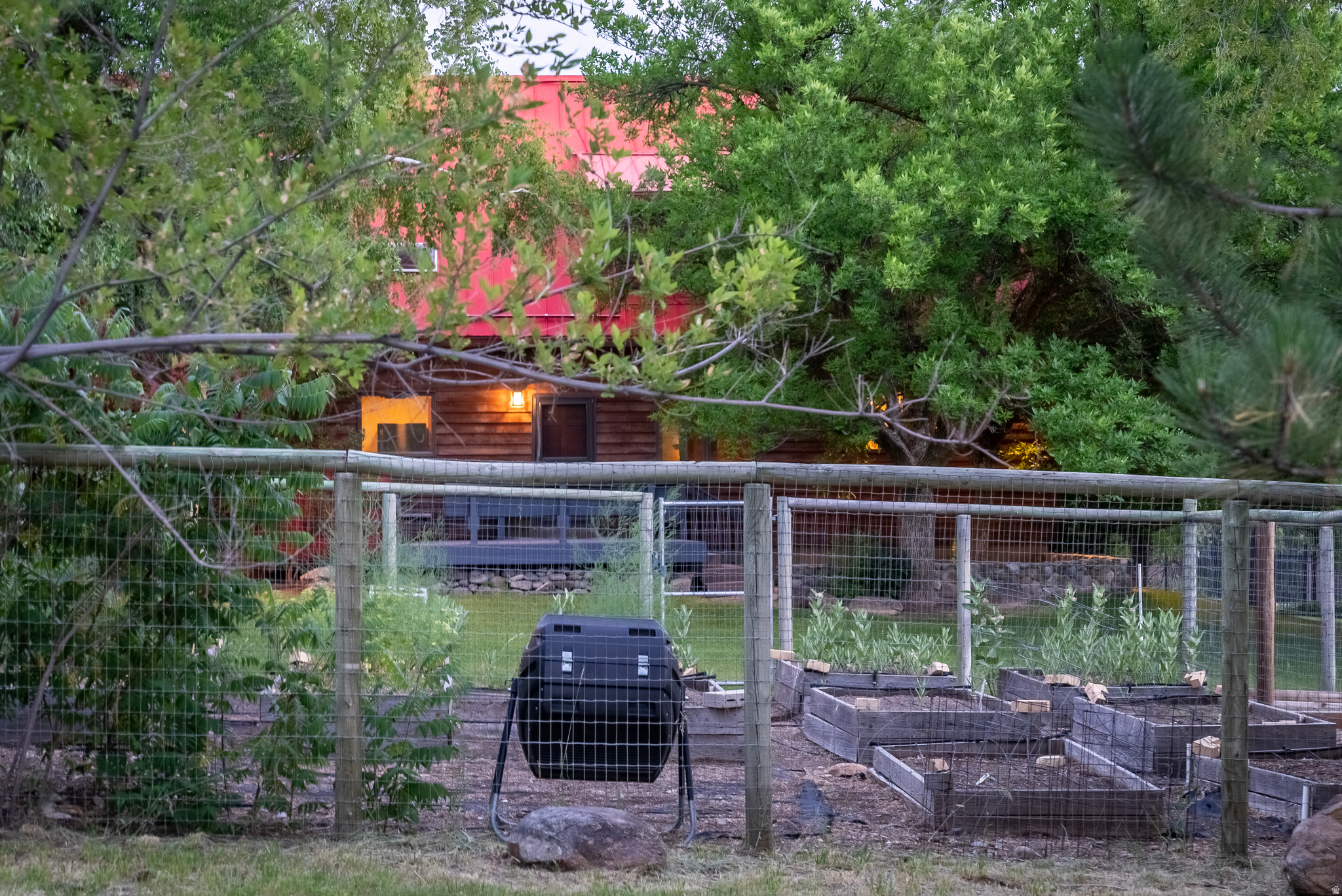 main property photo 68