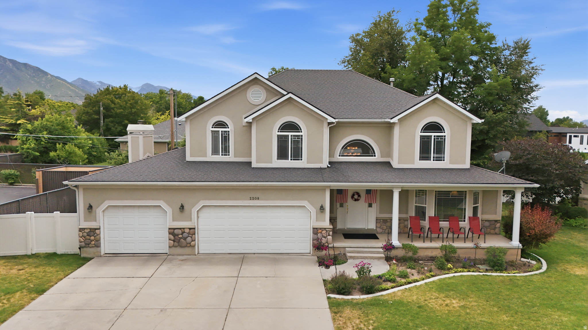 main property photo 1