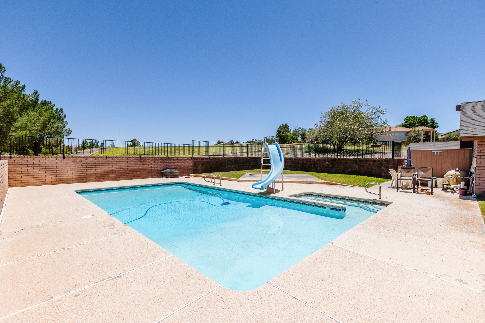 main property photo 51