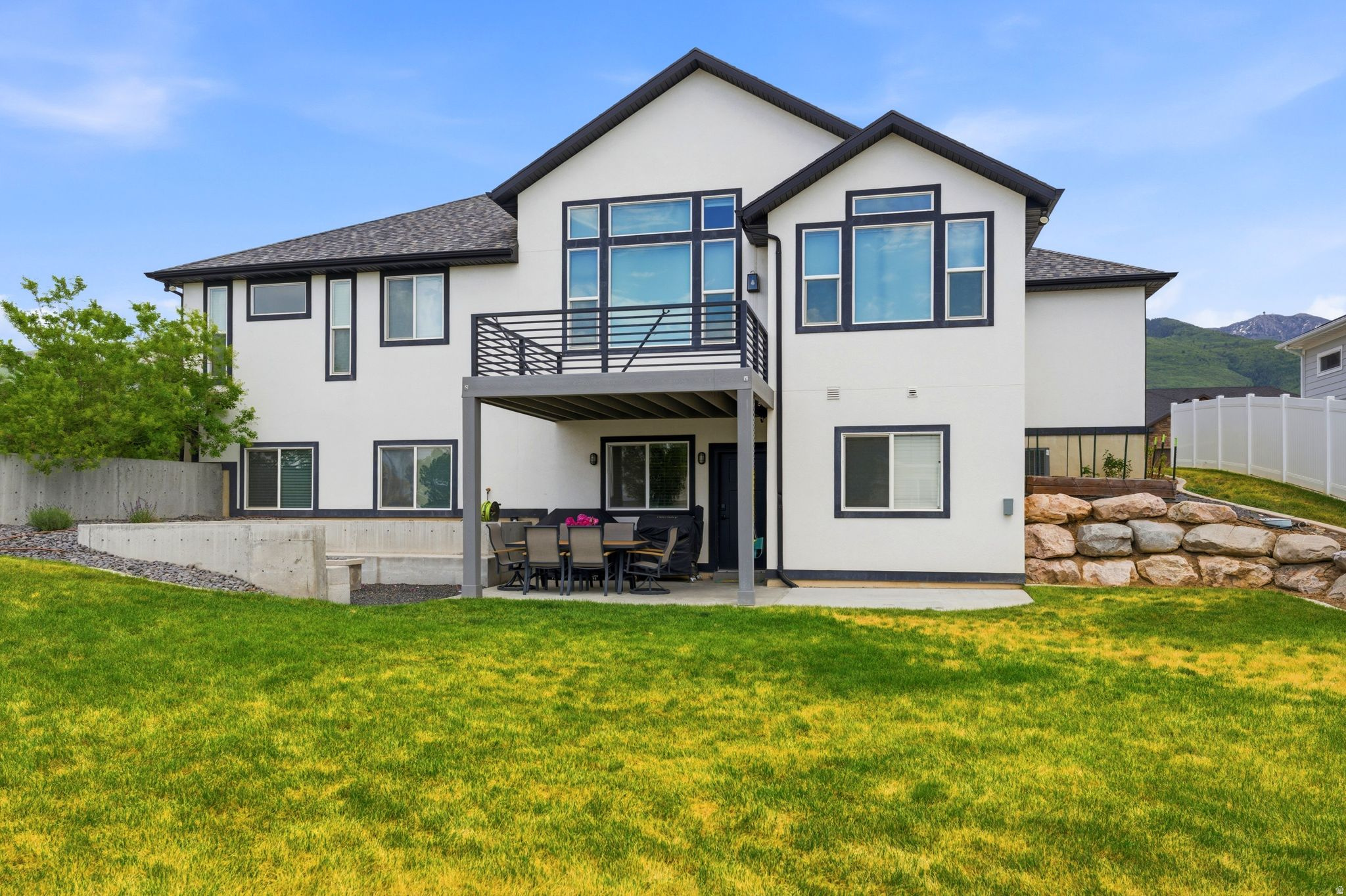 main property photo 67