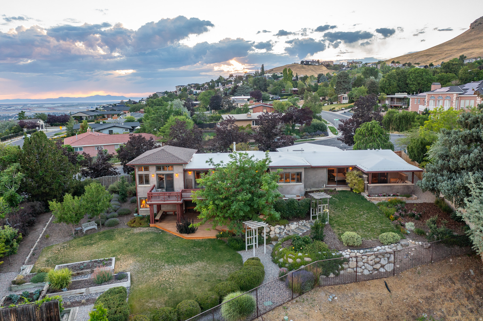main property photo 49