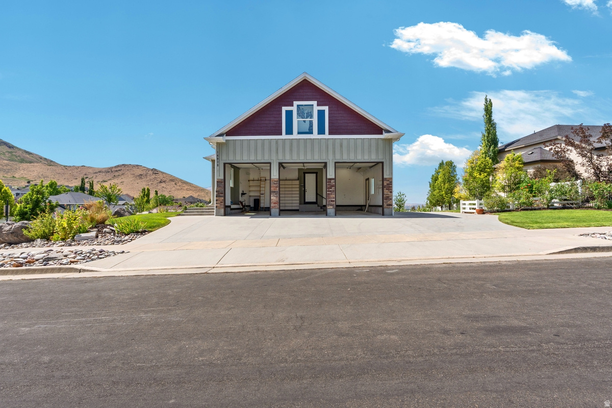 main property photo 56
