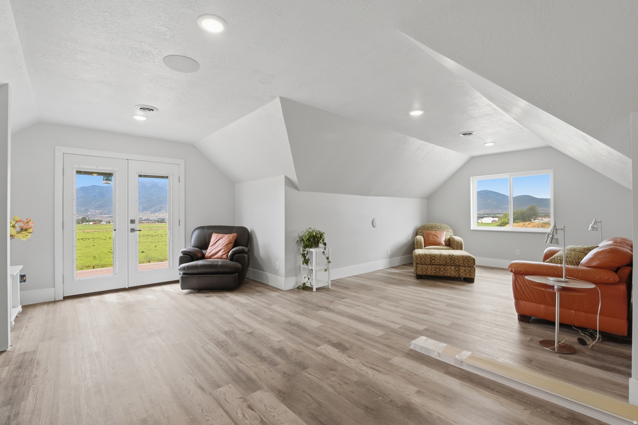 main property photo 64