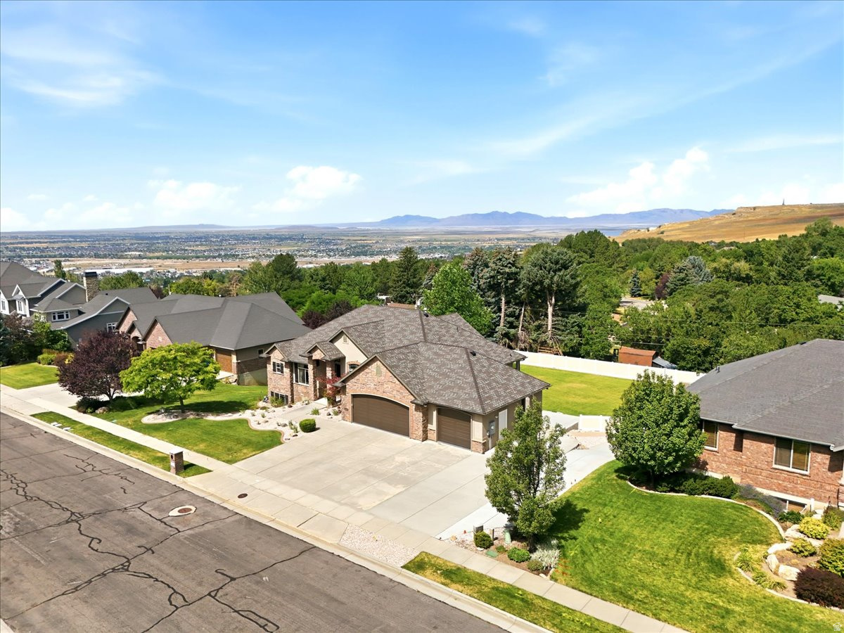 main property photo 59
