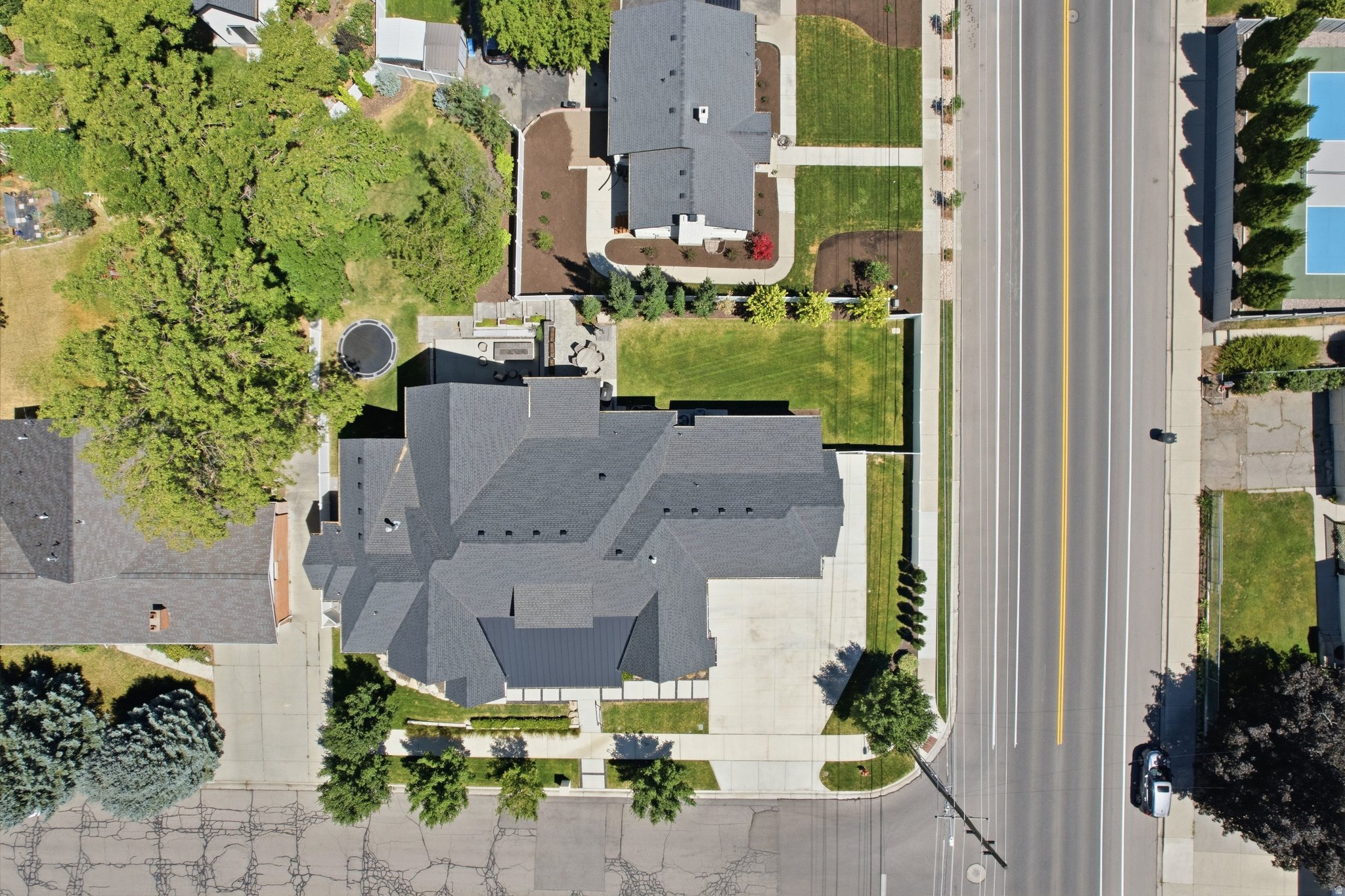 main property photo 75