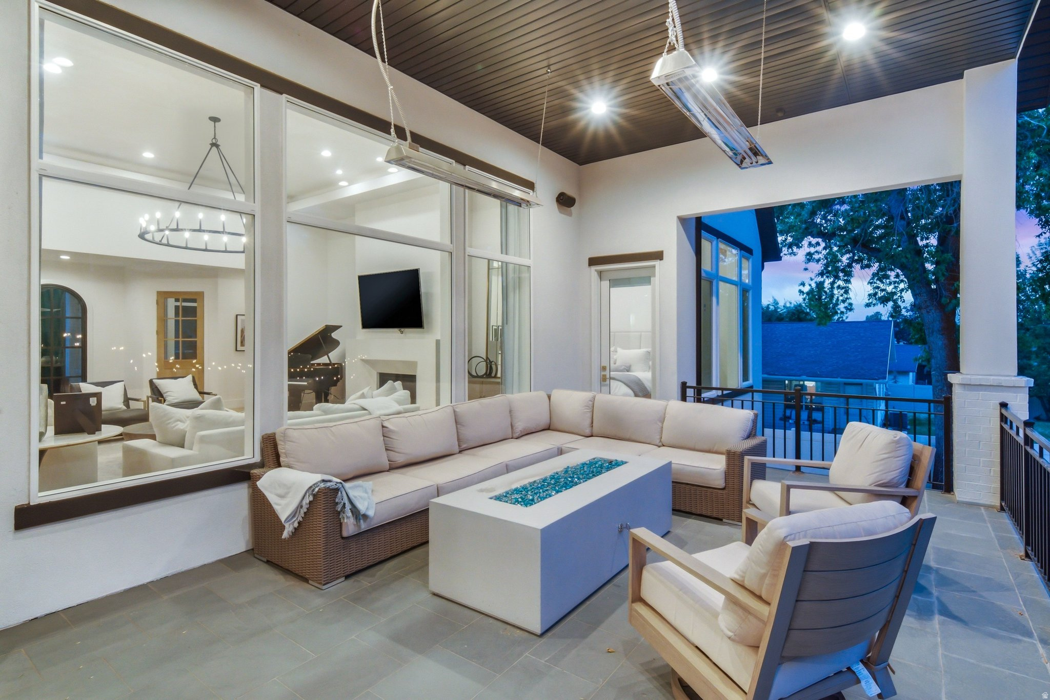 main property photo 80
