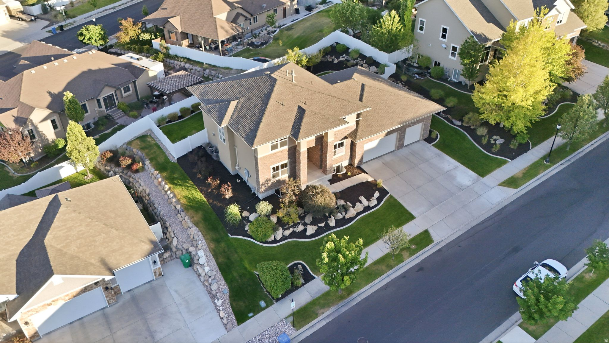 main property photo 58