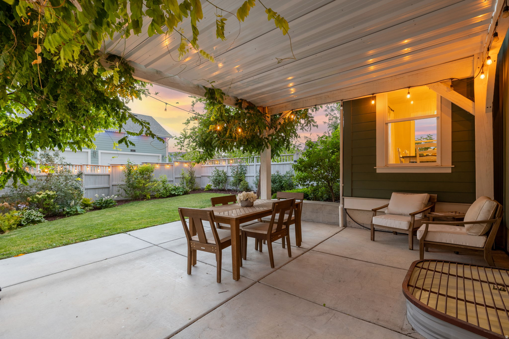 main property photo 58