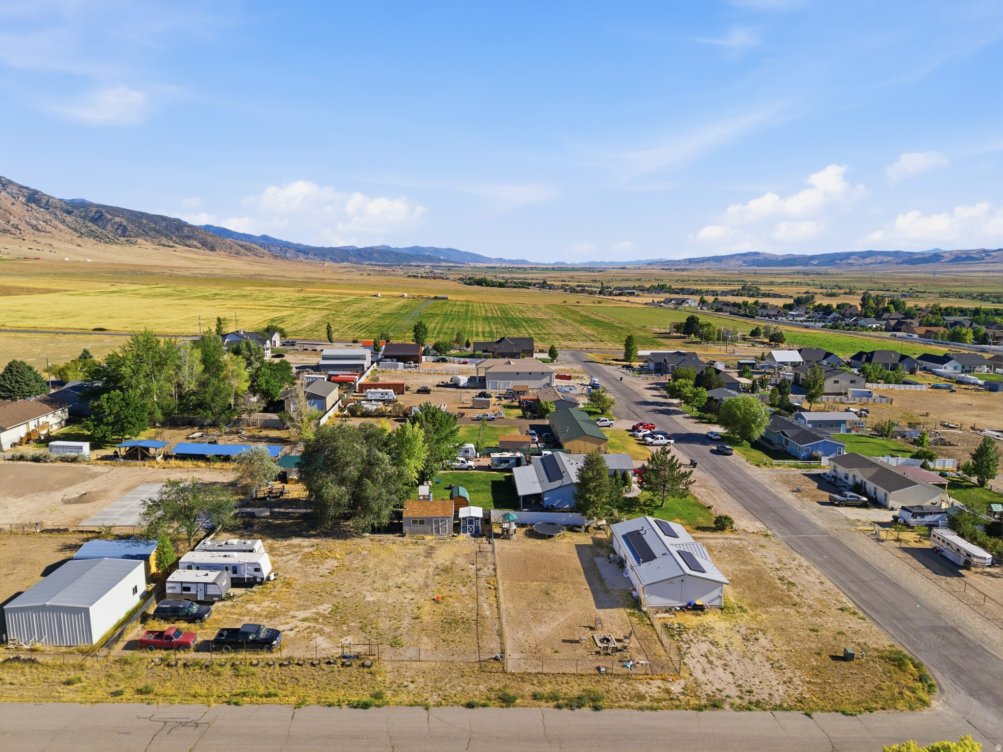 main property photo 17