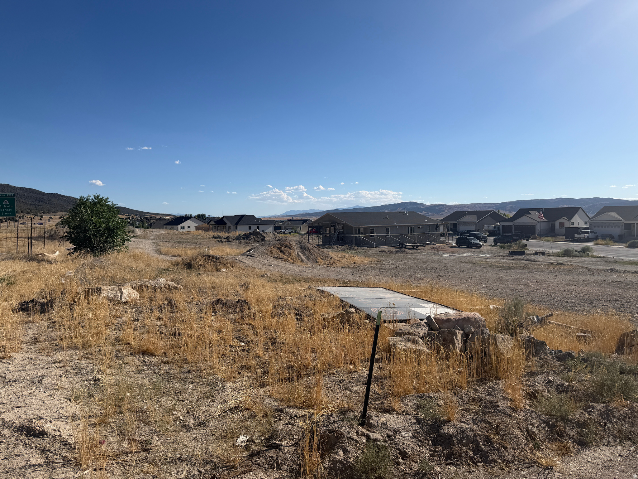 main property photo 6
