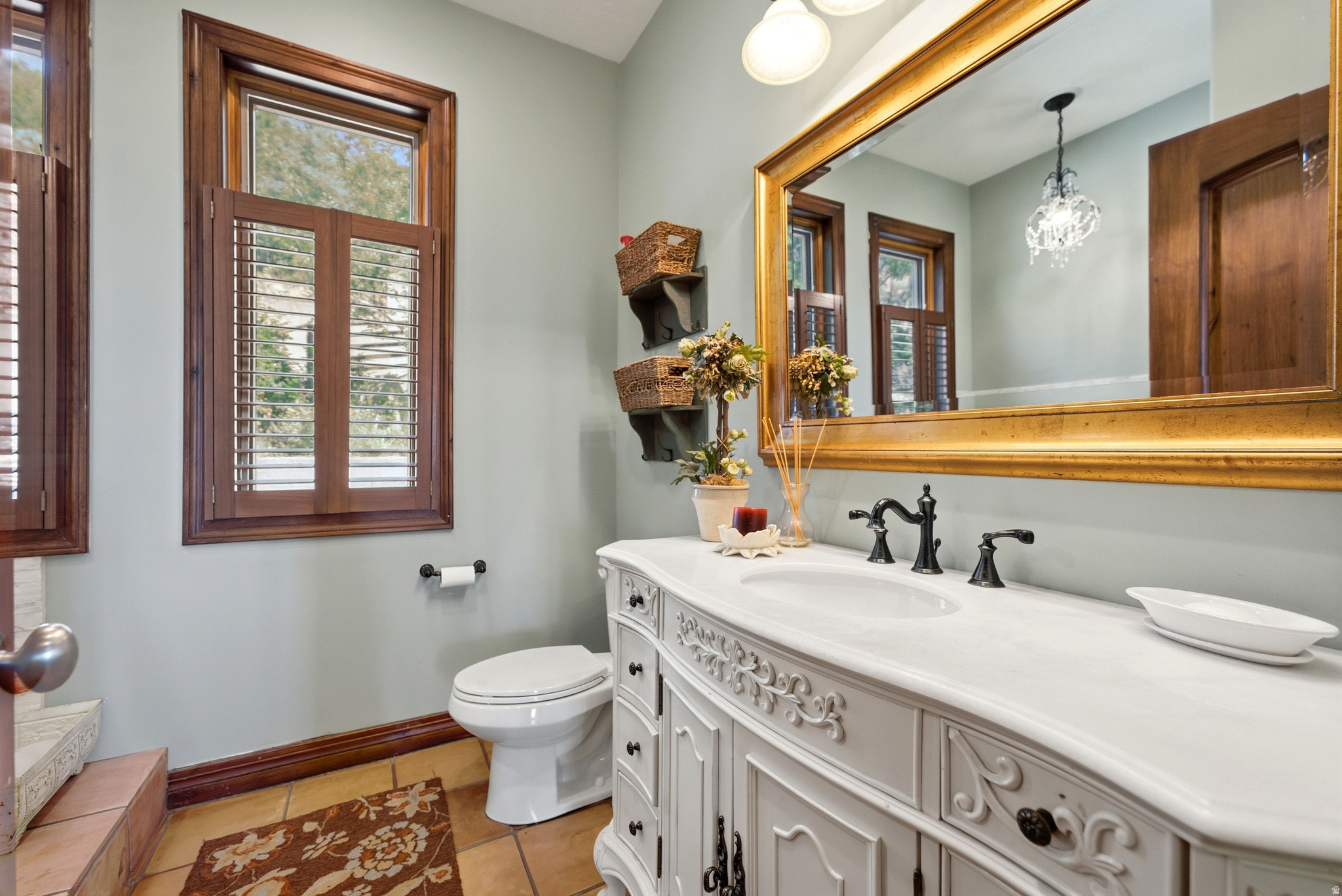 main property photo 70