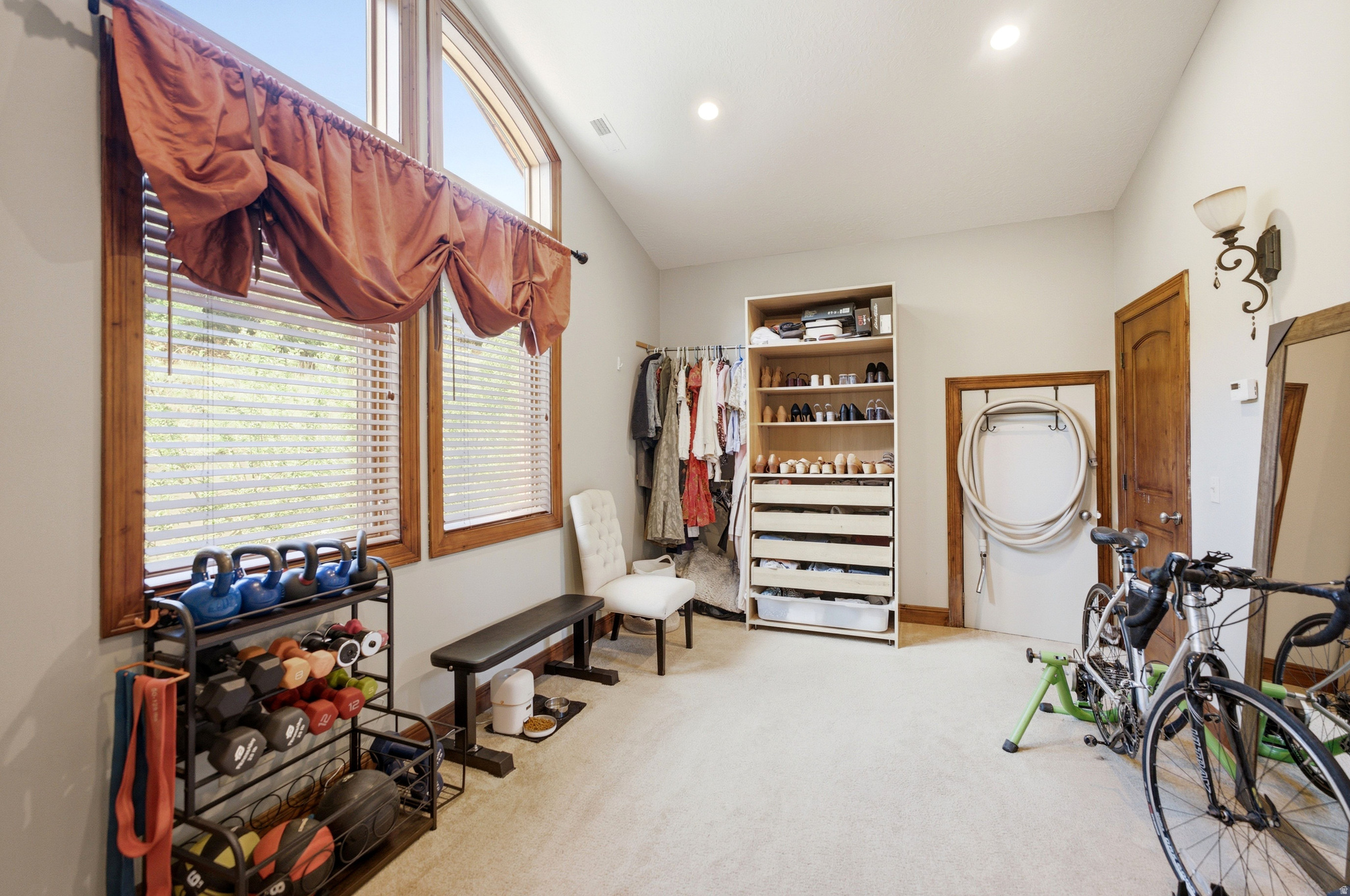 main property photo 75