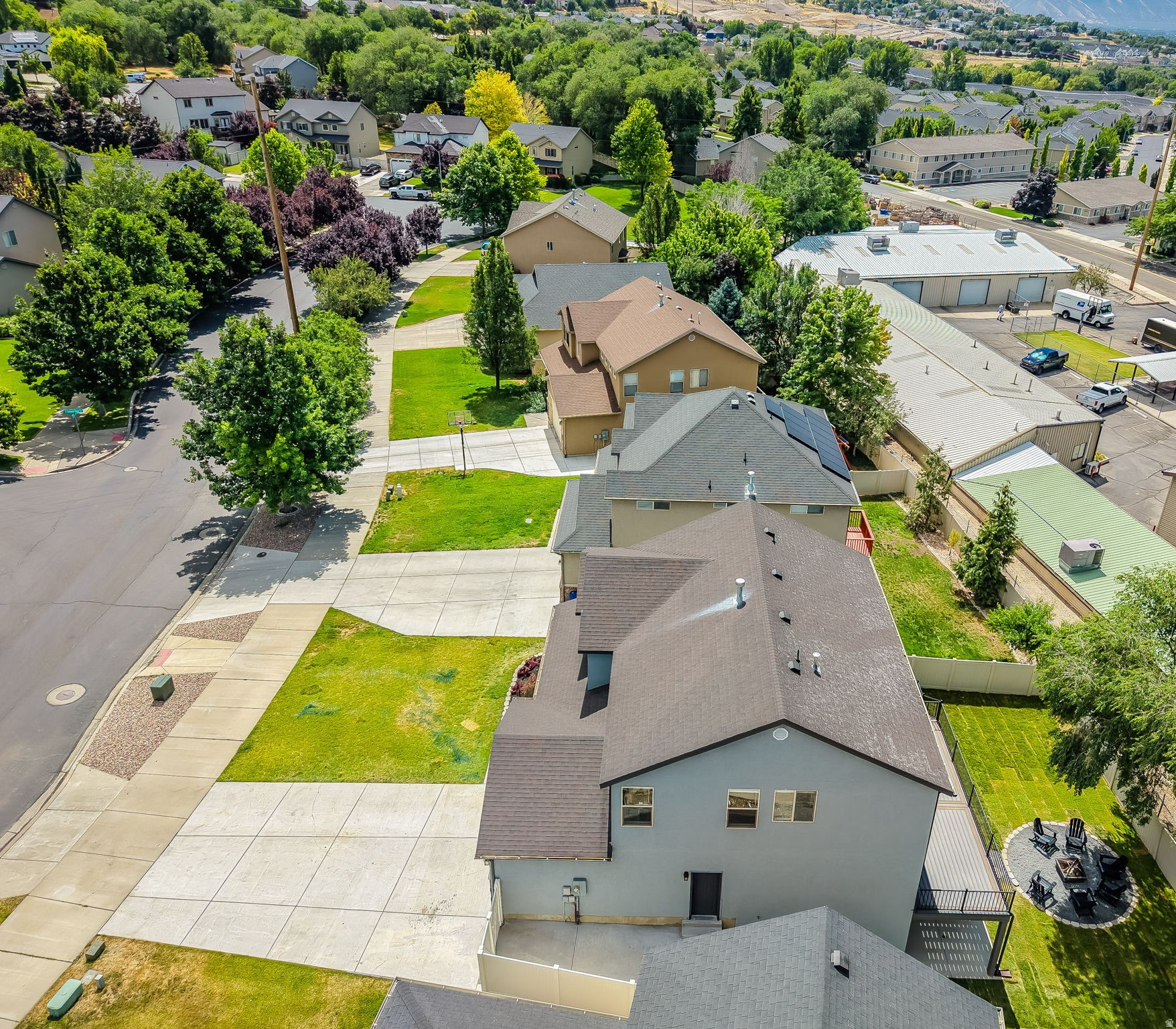 main property photo 43