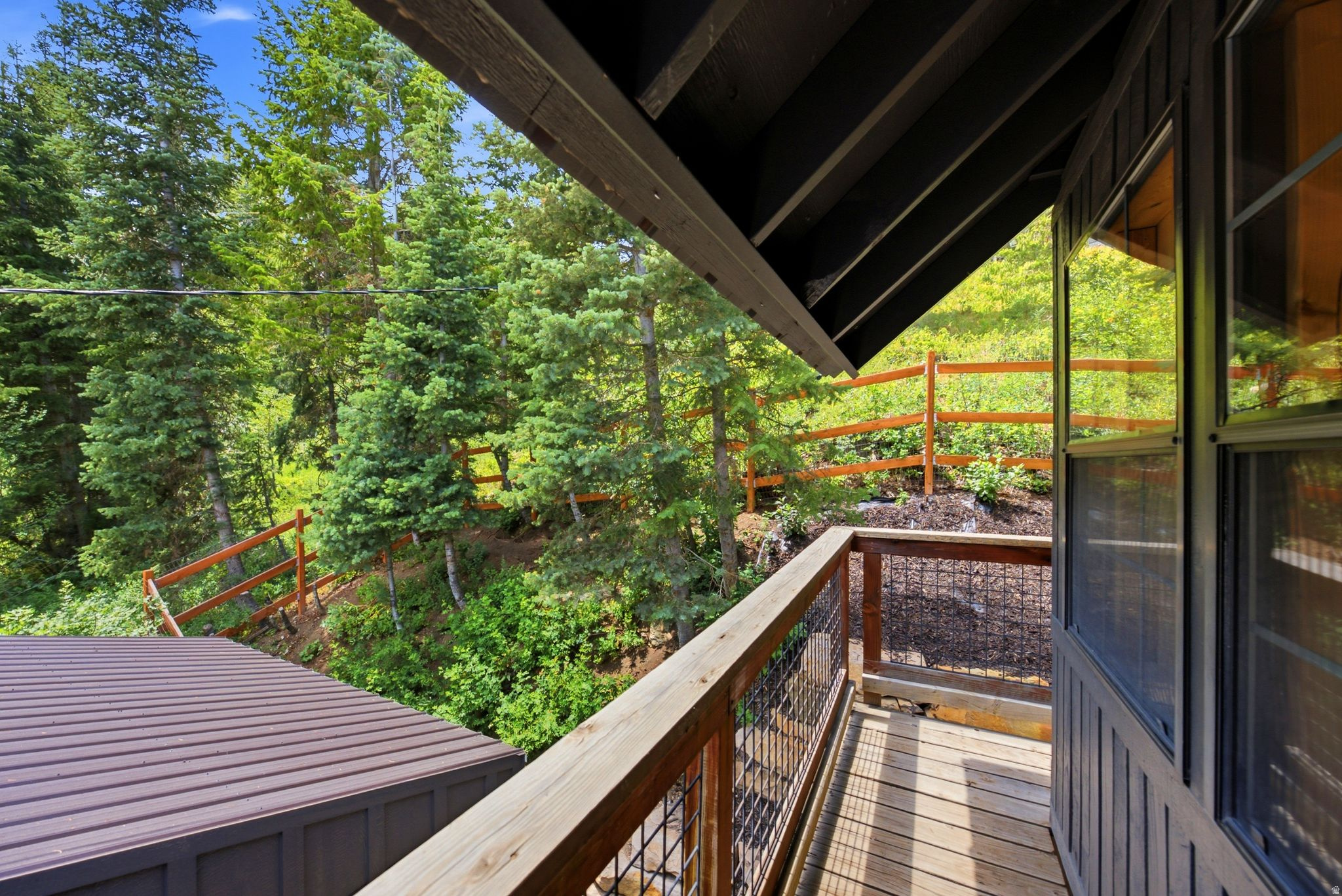 main property photo 48