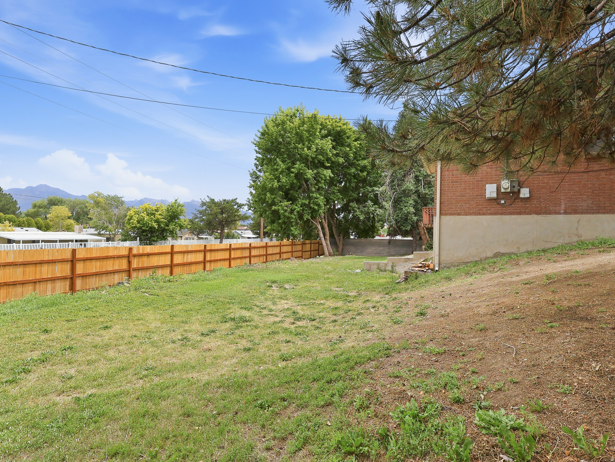 main property photo 31
