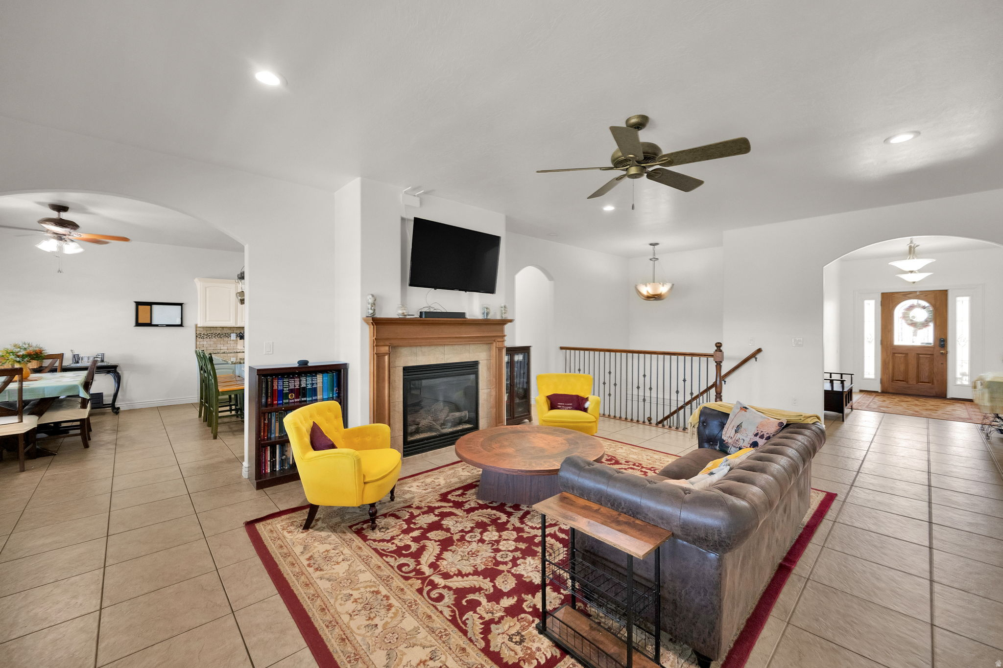 main property photo 14