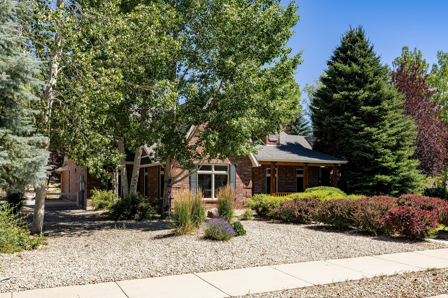 main property photo 44