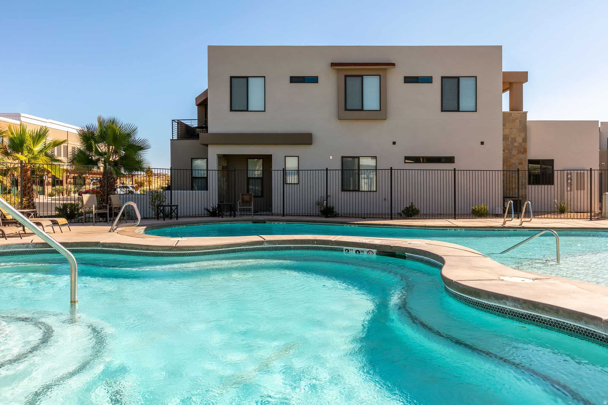 main property photo 120