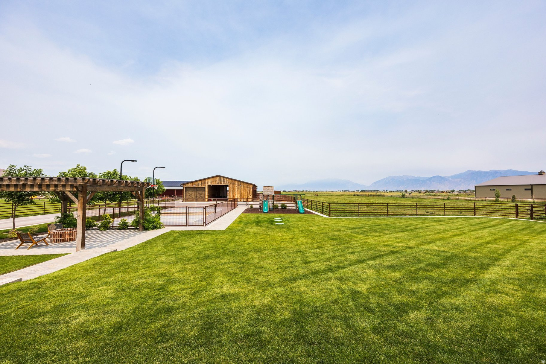 main property photo 73